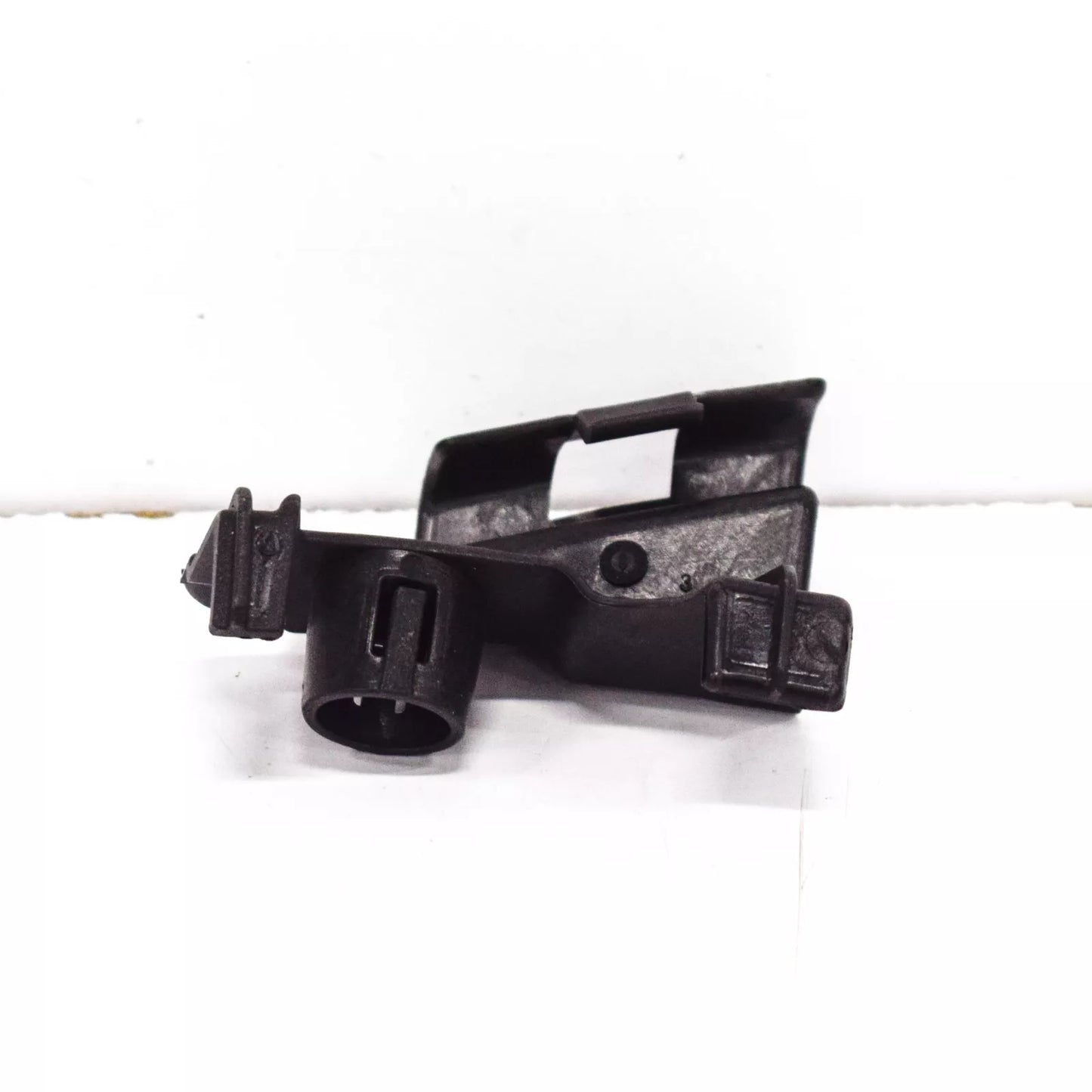 NEW BMW 3 E92 HEADLIGHT WASHER CLEANING HOSE CLAMP 61677174806 ORIGINAL