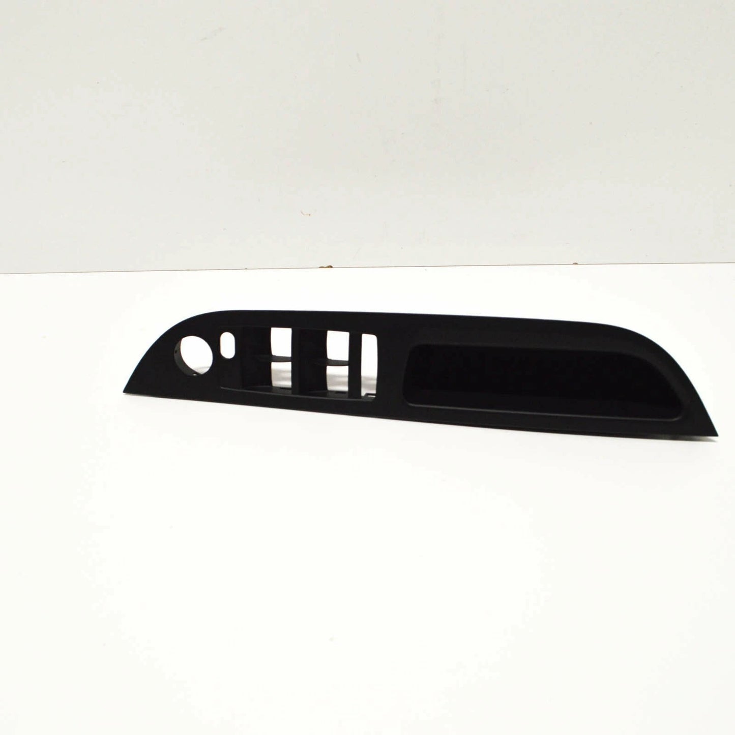 NEW BMW 5 E60 FRONT LEFT DOOR HANDLE RECESS TRIM LHD 51416983693 ORIGINAL