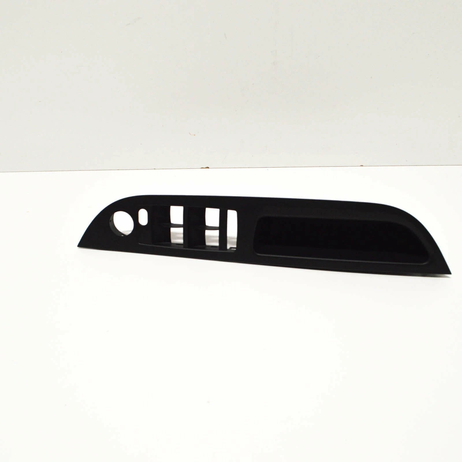 NEW BMW 5 E60 FRONT LEFT DOOR HANDLE RECESS TRIM LHD 51416983693 ORIGINAL