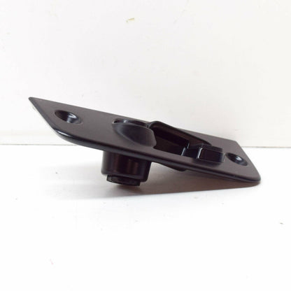 NEW VW TRANSPORTER T6 LEFT SLIDING DOOR LOWER CATCH PLATE 7E0843639B ORIGINAL
