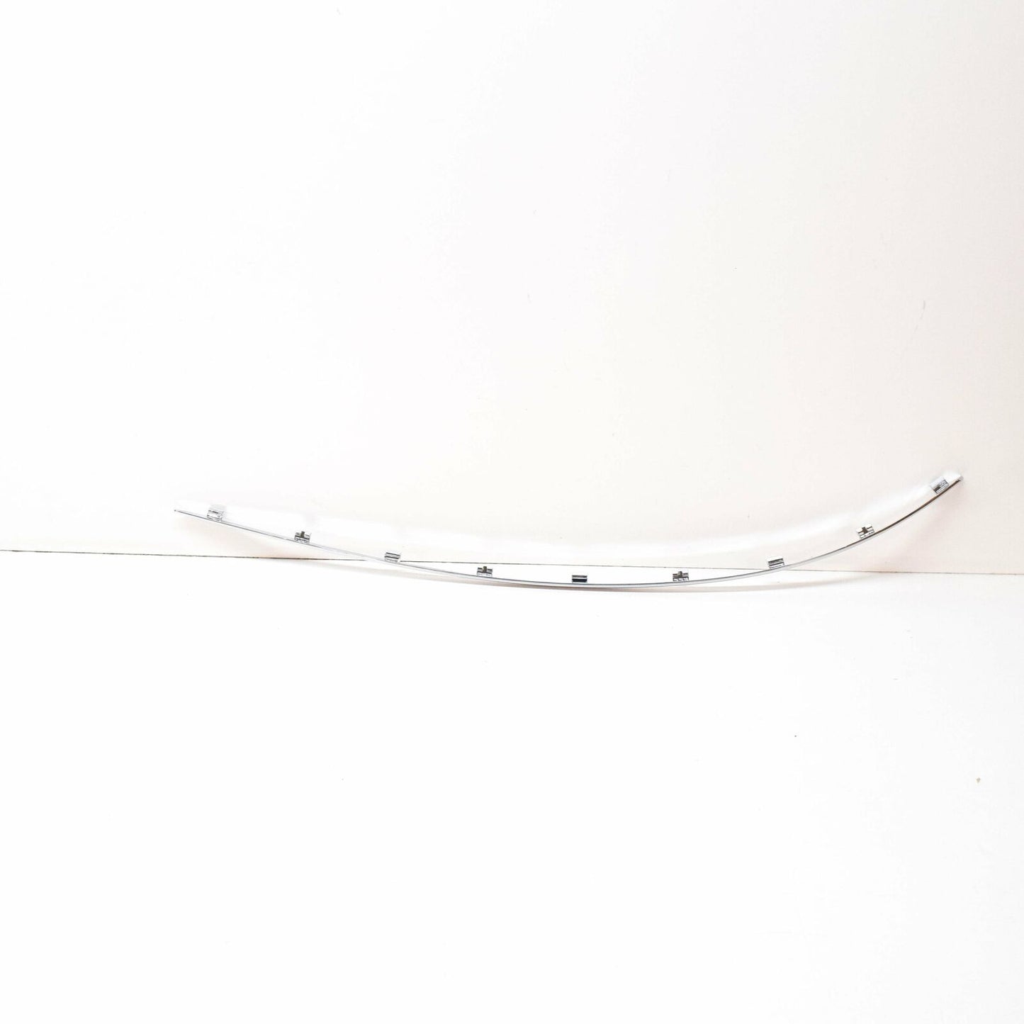 NEW MERCEDES-BENZ C-CLASS W204 REAR BUMPER RIGHT MOLDING A2048851021 ORIGINAL