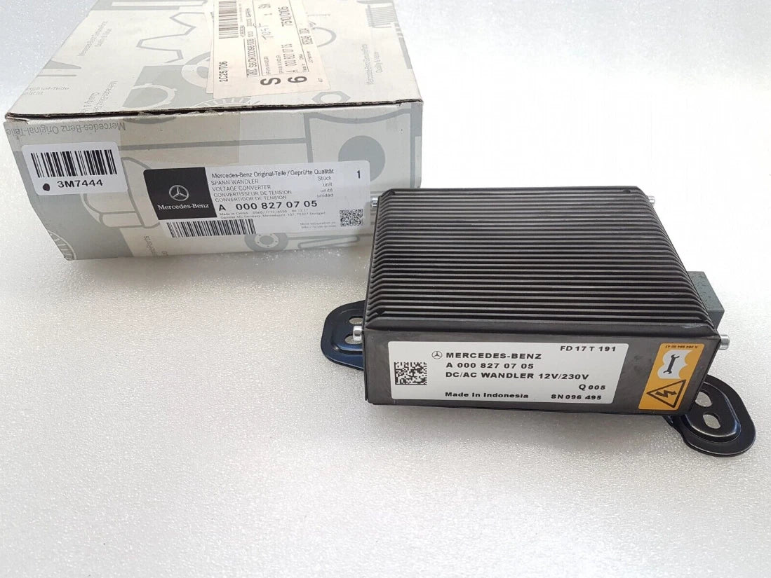 NEW MERCEDES-BENZ C W205 VOLTAGE CONVERTER A0008270705 ORIGINAL