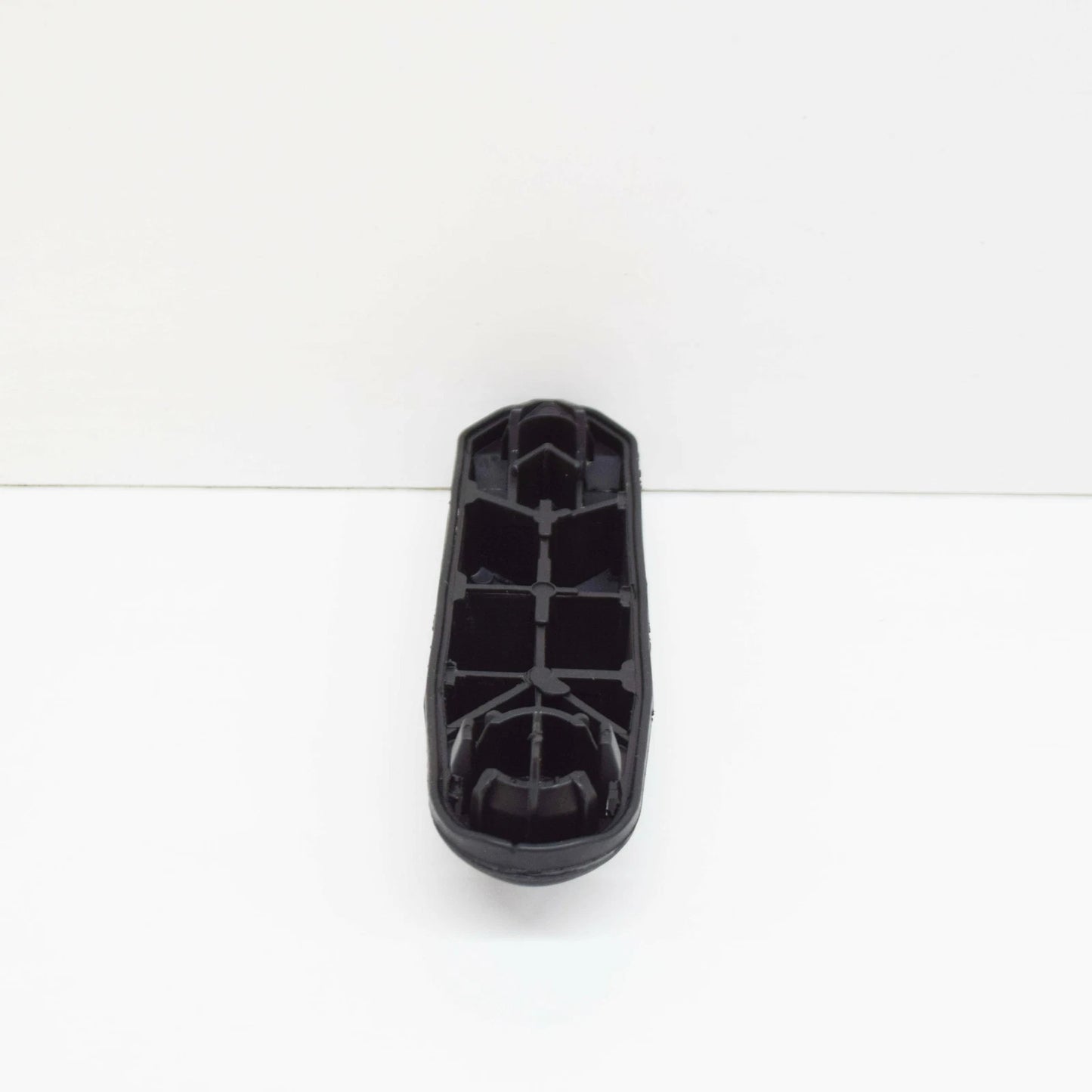 NEW AUDI A3 S3 SPORTBACK QUATTRO 8V SOCKET - JACK REAR 8V0802847A