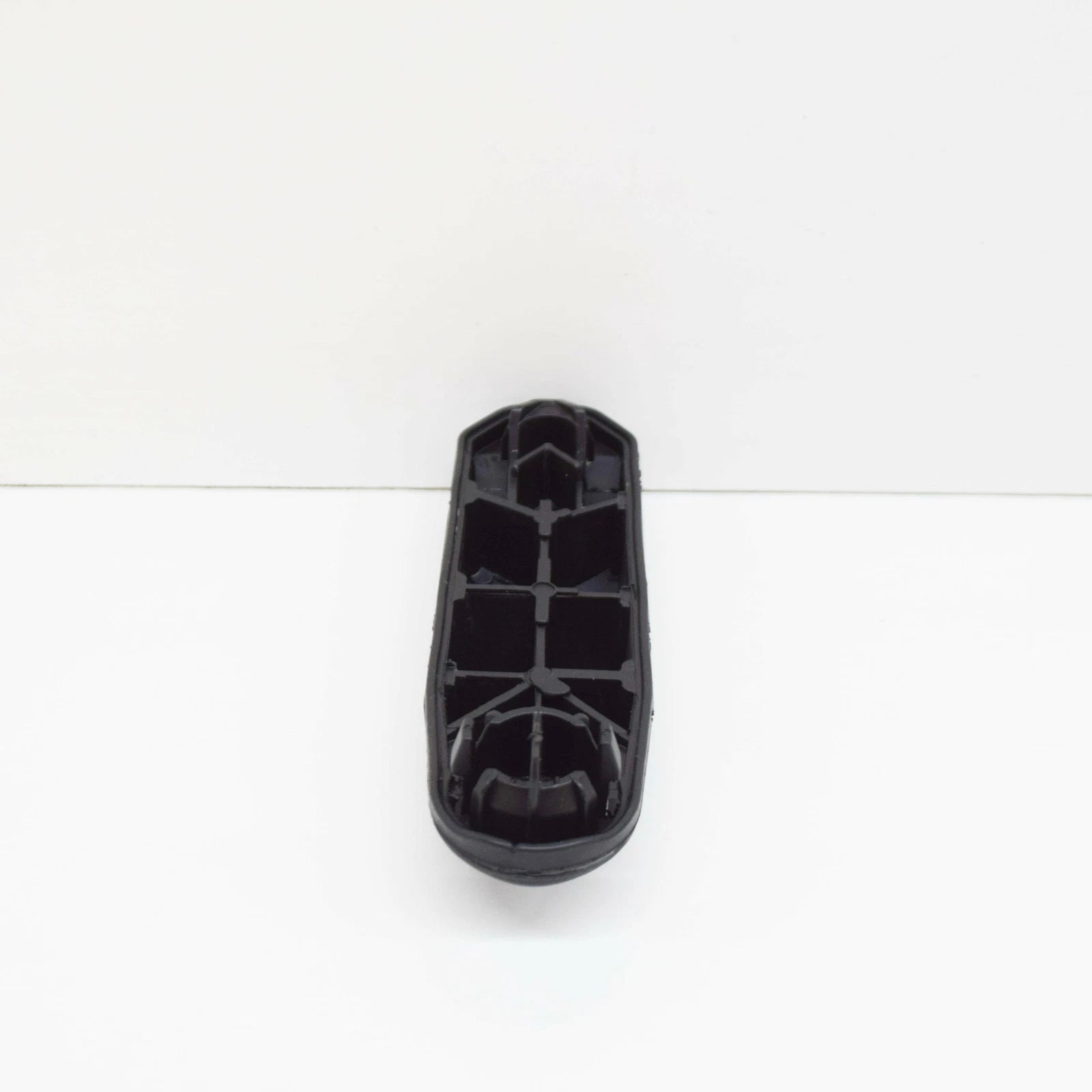 NEW AUDI A3 S3 SPORTBACK QUATTRO 8V SOCKET - JACK REAR 8V0802847A