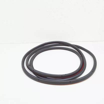 NEW AUDI A3 SPORTBACK 8V FRONT RIGHT OUTER DOOR SEAL RUBBER 8V4837912C ORIGINAL