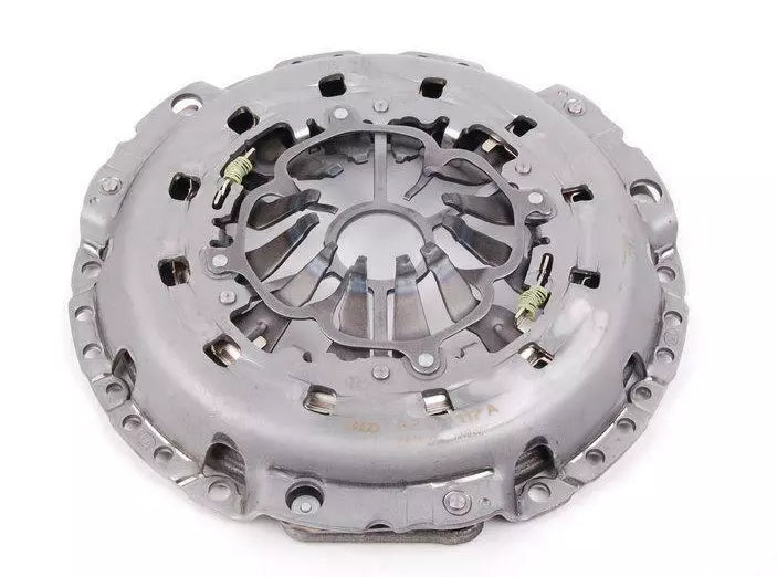 NEW AUDI A4 B8 CLUTCH PRESSURE PLATE 0B2141117A