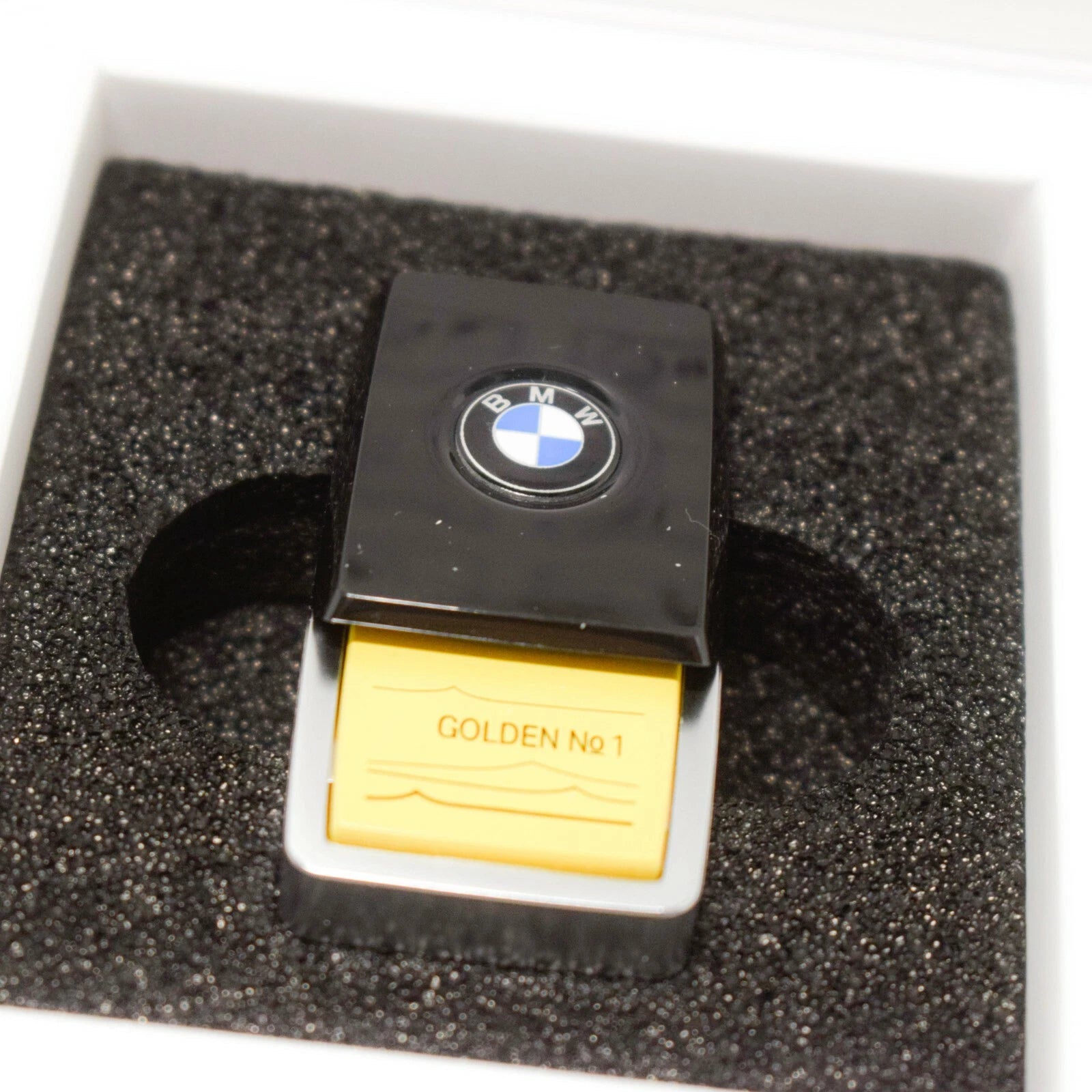 NEW BMW 5 6 7 AIR FRESHENER SCENT FRAGRANCE GOLD SUITE NO.1 64119382609 9382609