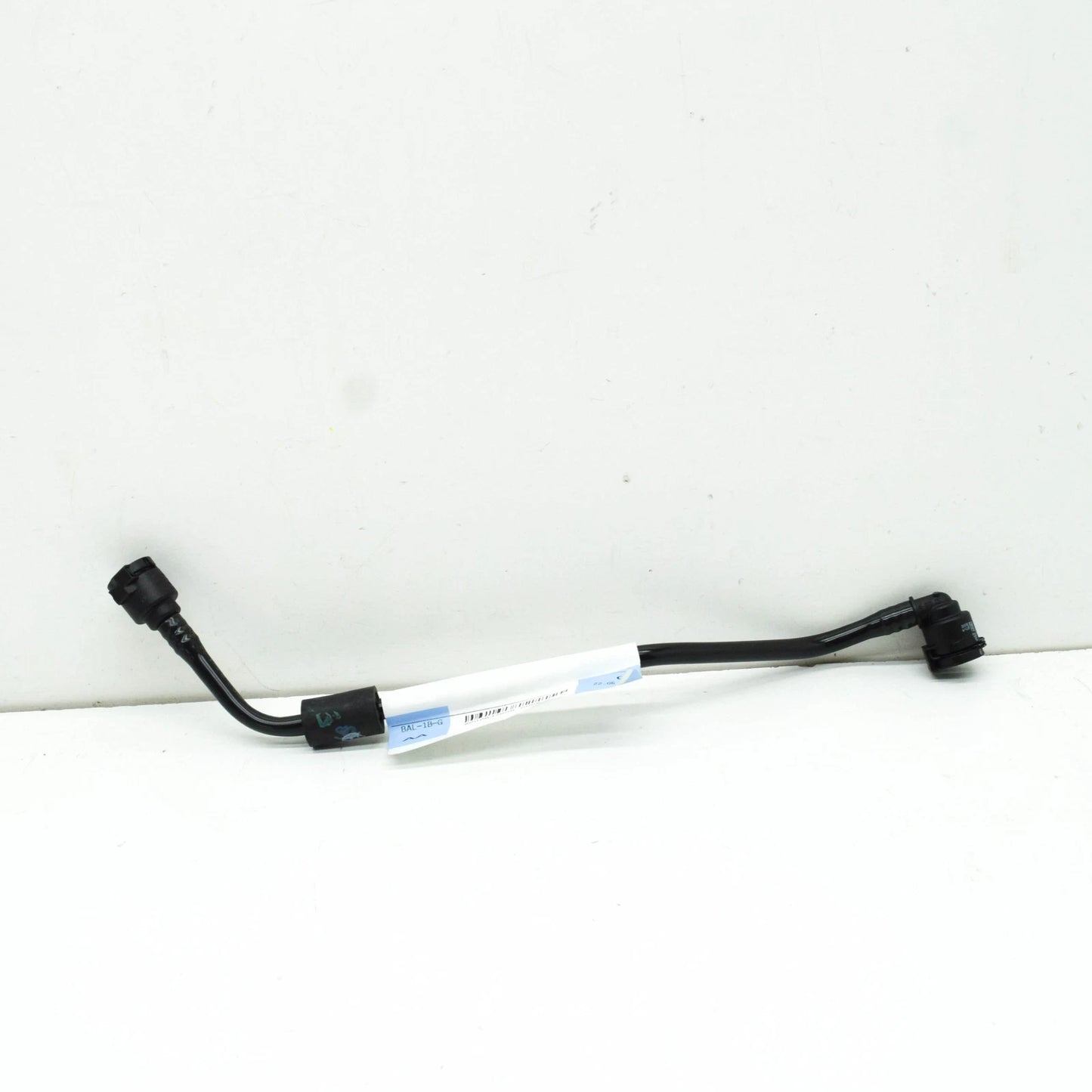 NEW BMW X5 G05 EXPANSION TANK PIPE LINE 17128579334 8579334 ORIGINAL