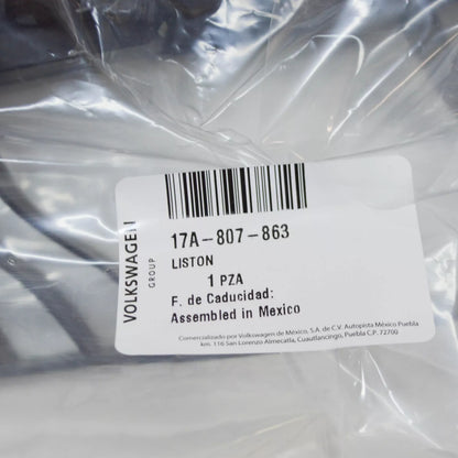 NEW VW JETTA A7 REAR BUMPER CENTRE BRACKET SECURING STRIP 17A807863 ORIGINAL