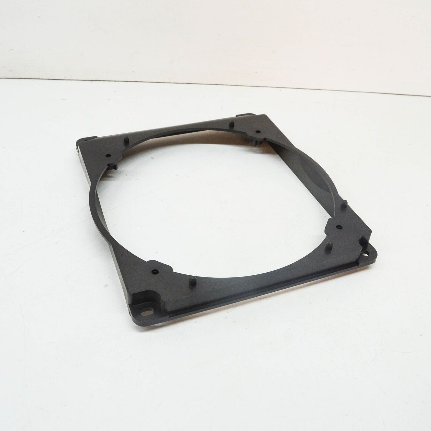 NEW MERCEDES BENZ C W204 AIR BAFFLE A2045051530 ORIGINAL