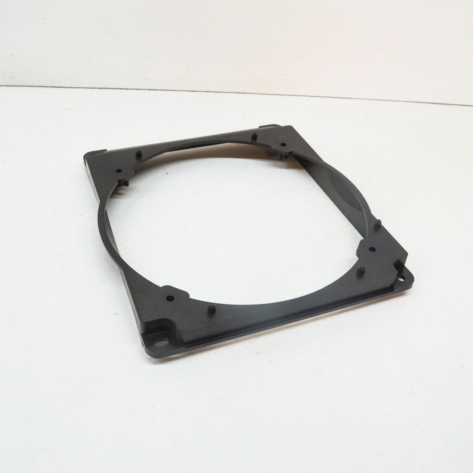 NEW MERCEDES BENZ C W204 AIR BAFFLE A2045051530 ORIGINAL