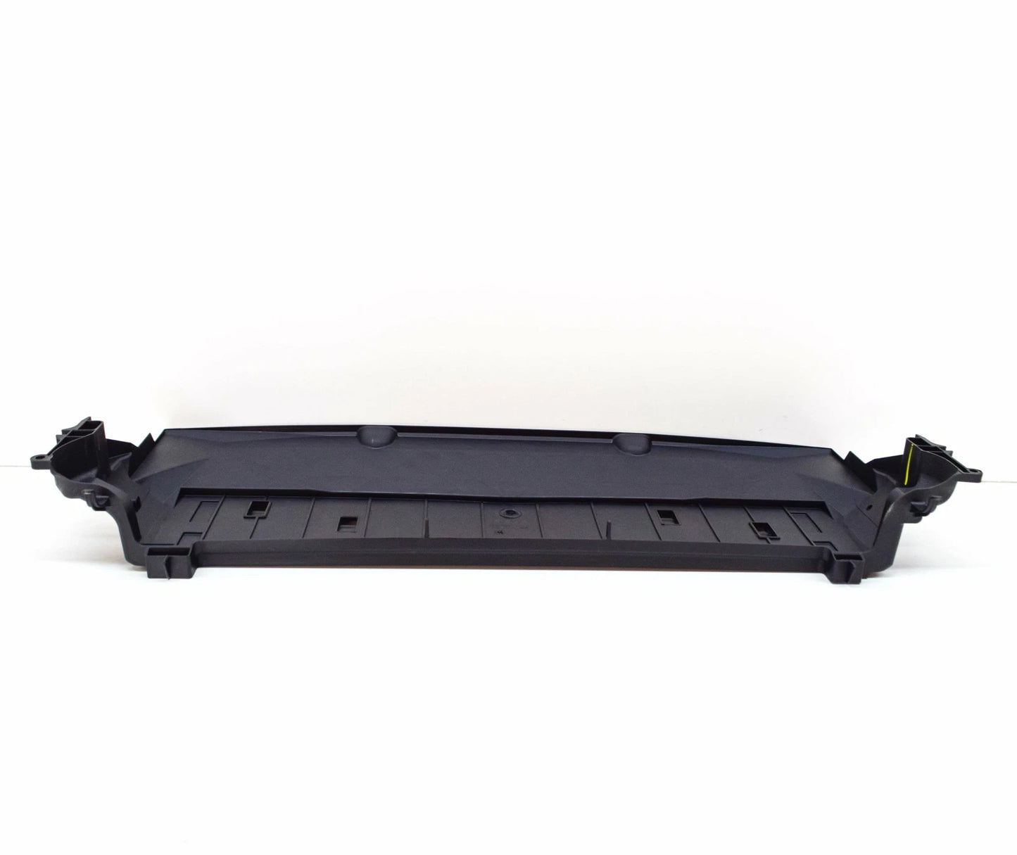 NEW BMW X5 F15 RADIATOR BOTTOM SUPPORT DEFLECTOR MOUNT 17117646138 ORIGINAL