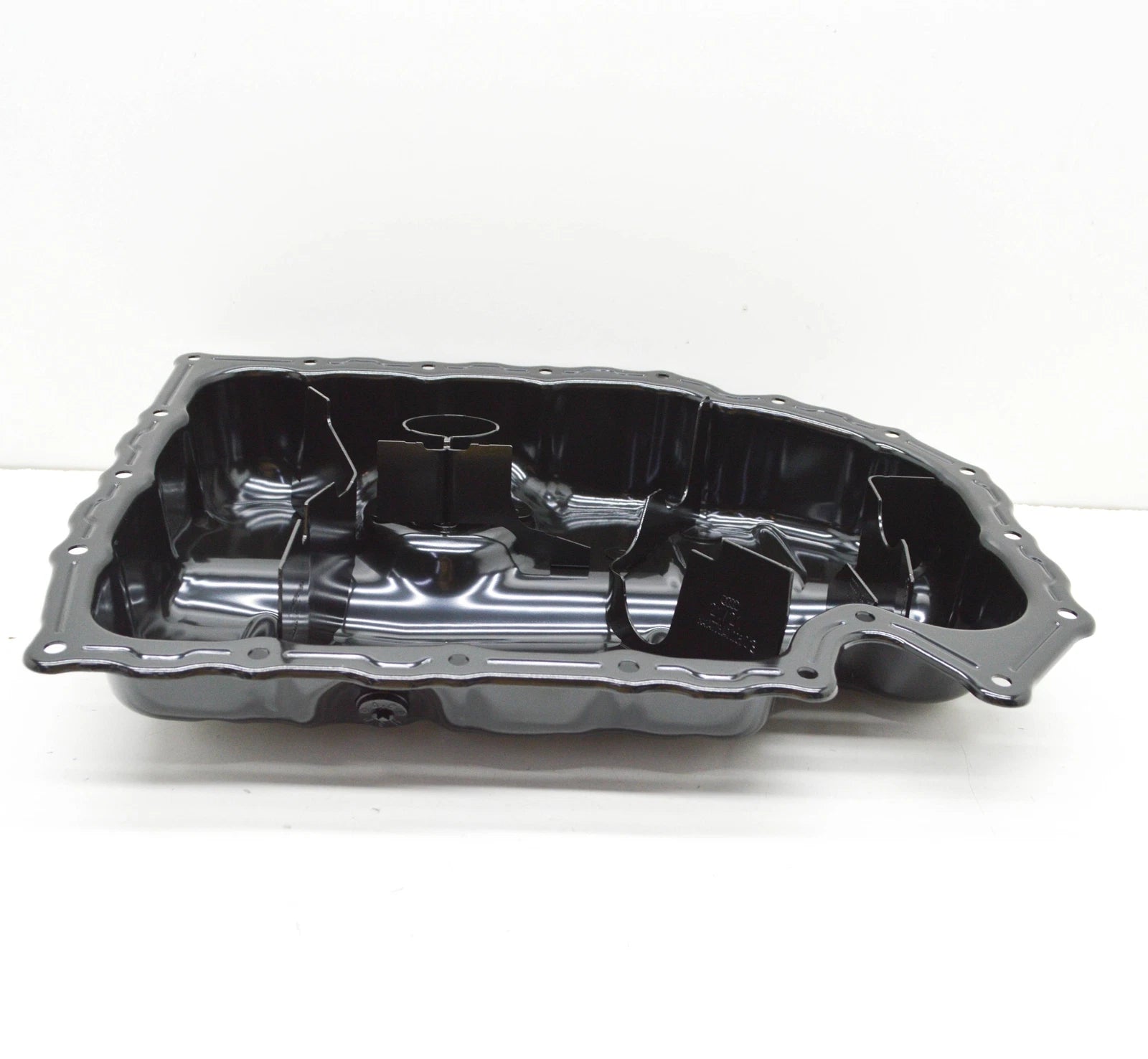 NEW VOLKSWAGEN ARTEON 3H7 ENGINE OIL PAN SUMP LOWER PART 06K103600AF ORIGINAL