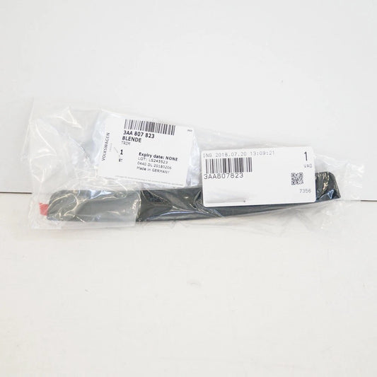 NEW VOLKSWAGEN PASSAT B7 FRONT LEFT WHEEL ARCH TRIM 3AA807823 2014 ORIGINAL