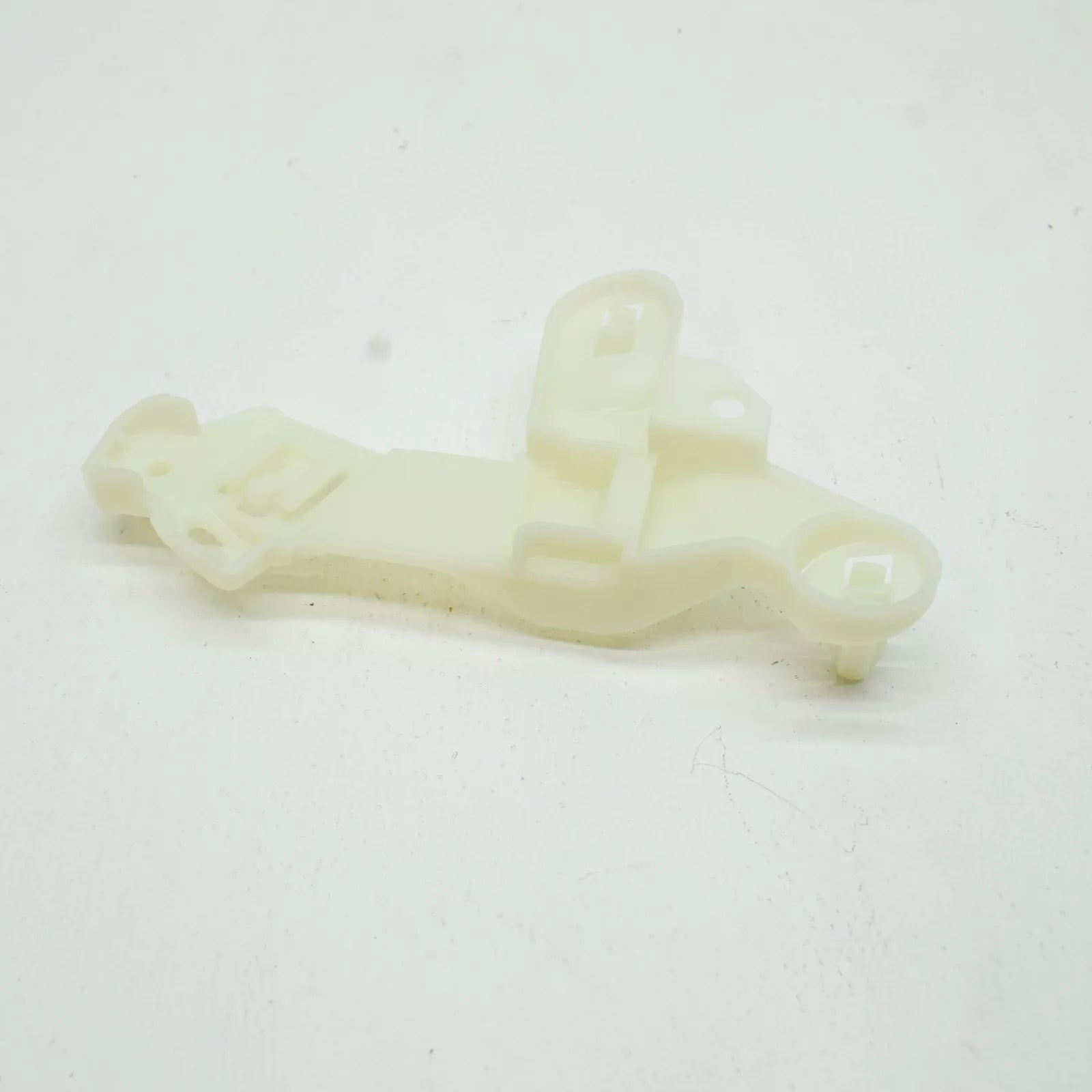 NEW BMW 5 G30 HOLDER RELAY 61366844018 6844018 ORIGINAL