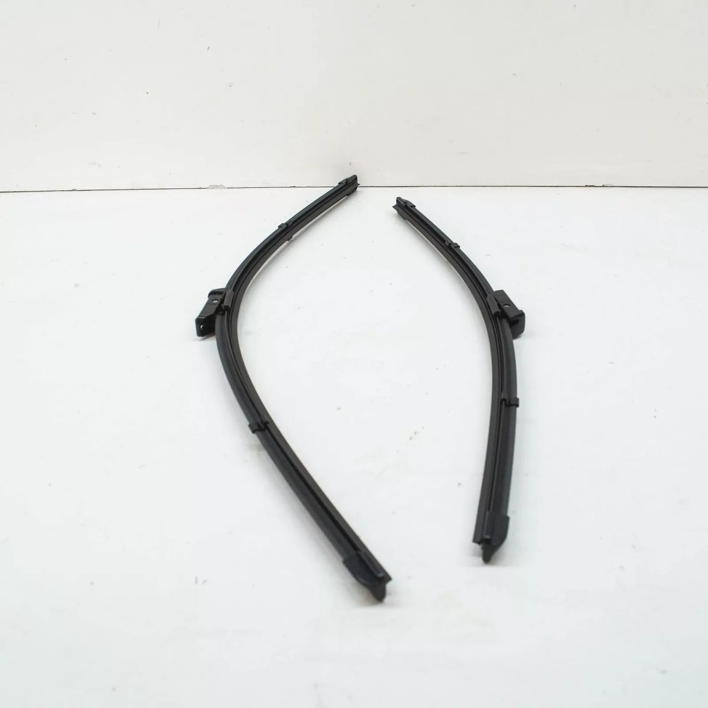 NEW AUDI A6 C8 FRONT AERO WIPER BLADE SET LHD 4K1998002D