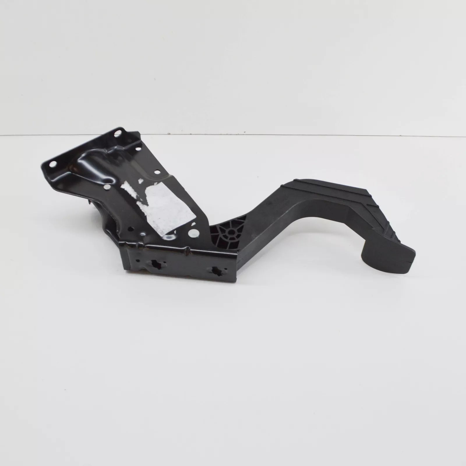 NEW MERCEDES-BENZ SPRINTER W906 CLUTCH PEDAL A9062900016 ORIGINAL