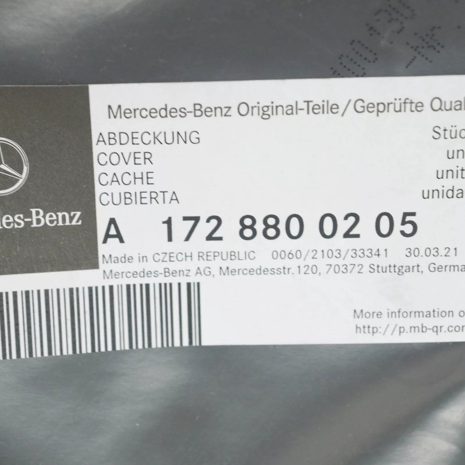 NEW MB SLK R172 FRONT BONNET RIGHT GRILLE HOLDER BRACKET A1728800205 ORIGINAL