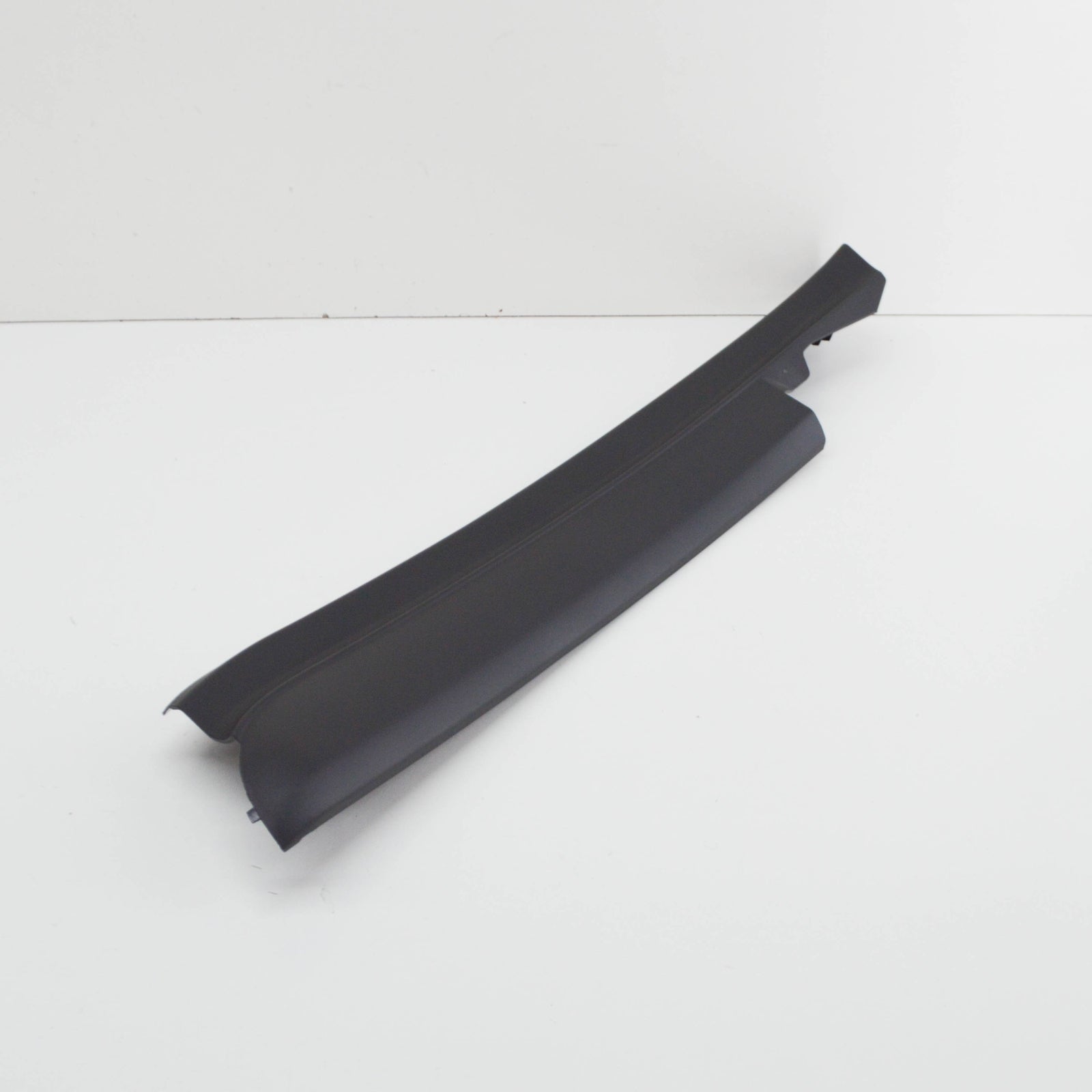 new bmw x7 g07 rear left door inner b-pillar trim 7482513 51357482513 original