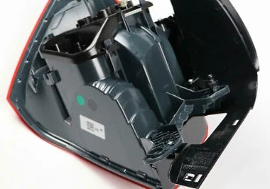 NEW BMW 1 F20 REAR BUMPER RIGHT TAILLIGHT 63217359018 ORIGINAL