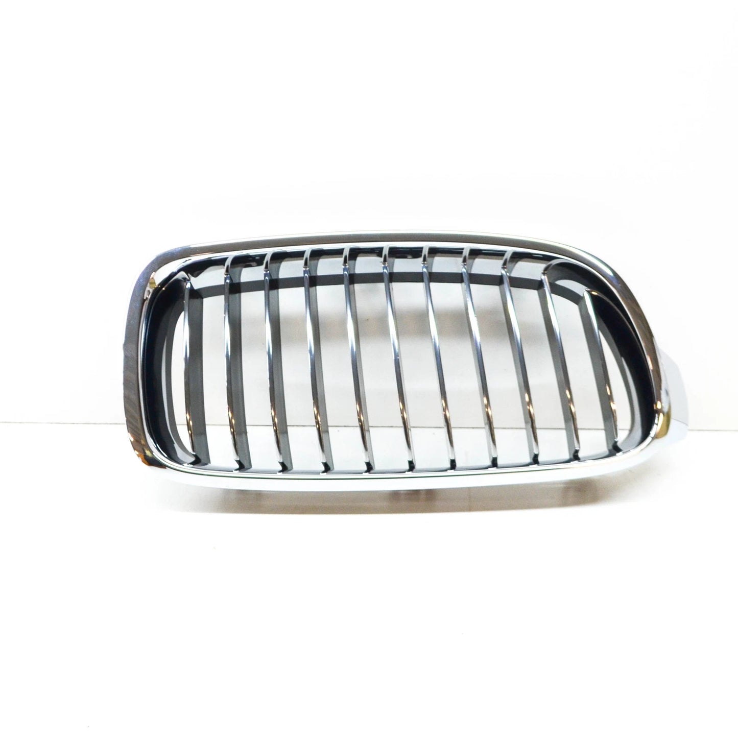 NEW BMW 3 F30 FRONT RADIATOR GRILLE LUXURY 51137263482 7263482 2014 ORIGINAL