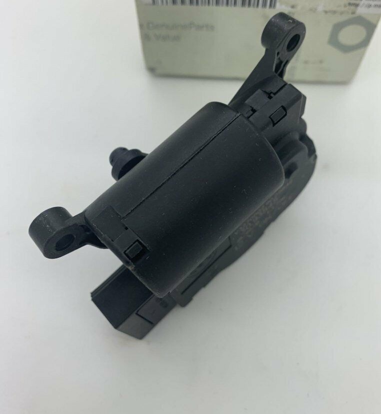 NEW MB VITO W639 HEATER FLAP ACTUATION STEPPER MOTOR A0008203608 ORIGINAL
