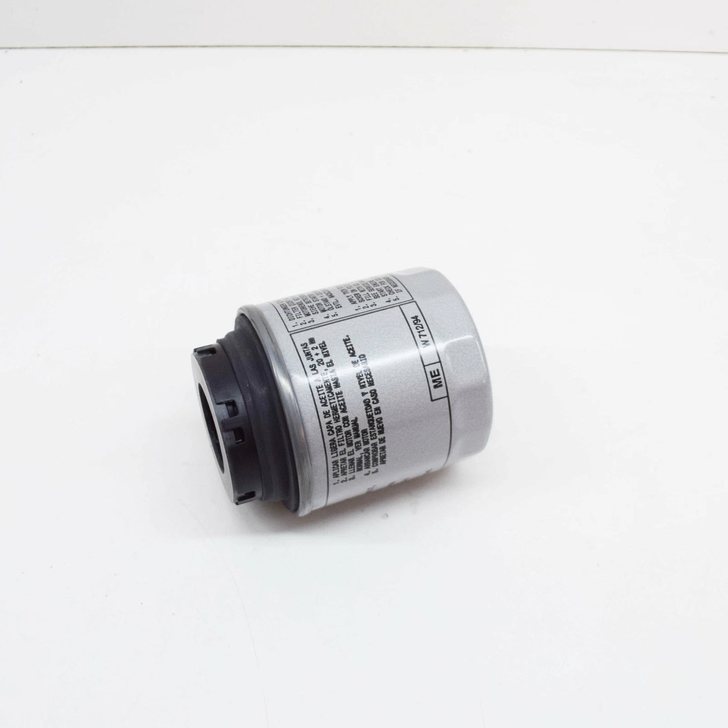 NEW VOLKSWAGEN BEETLE A5 OIL FILTER 03C115561H ORIGINAL