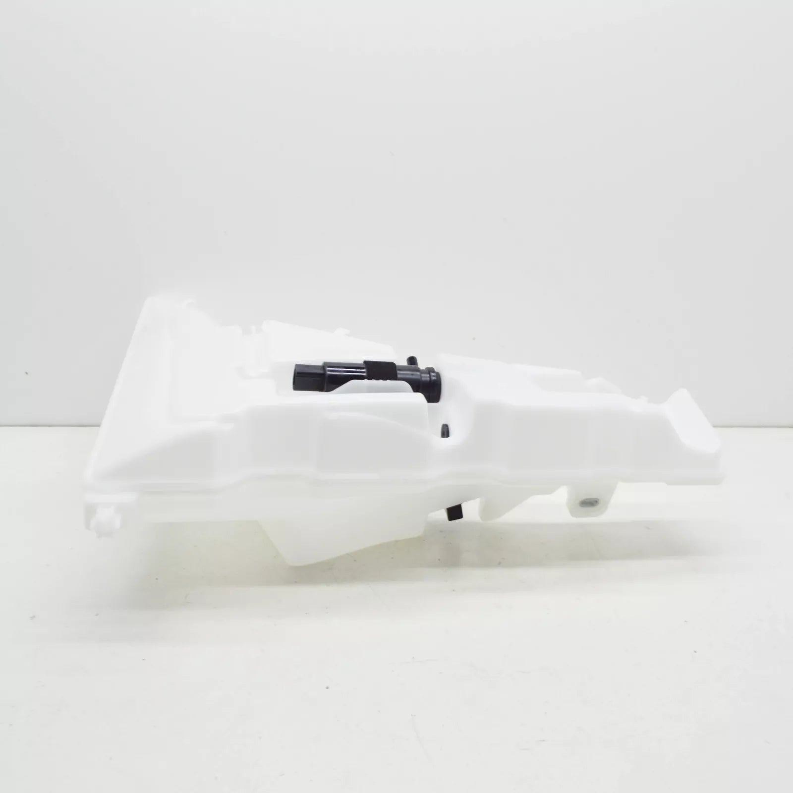 NEW AUDI A6 C8 WINDOW WASHER RESERVOIR TANK 4K0955453G