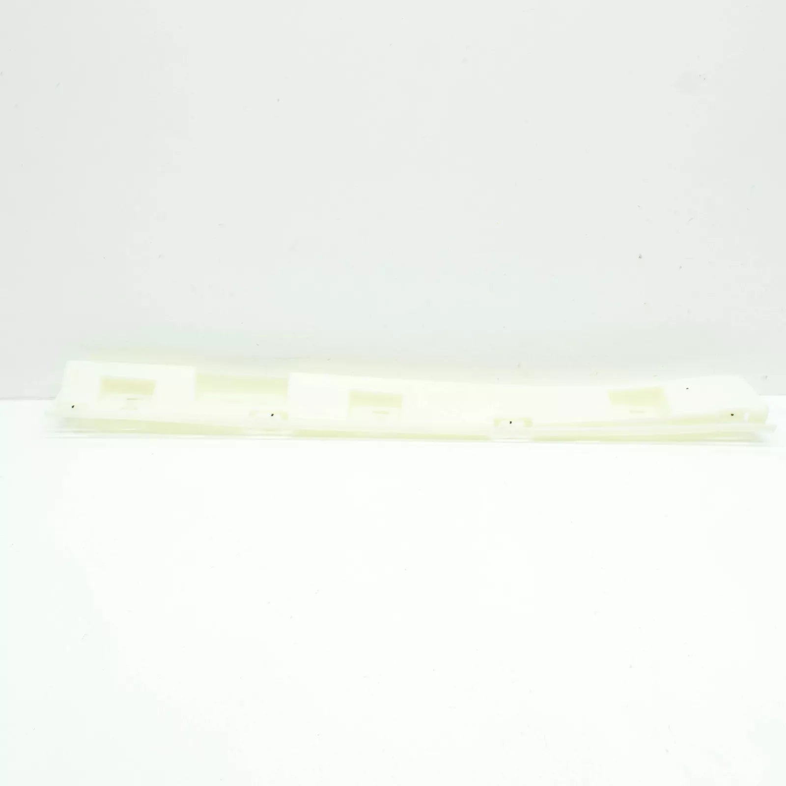 NEW BMW 4 COUPE M F82 REAR RIGHT SIDE SIDESKIRT HOLDER 51778054322 ORIGINAL