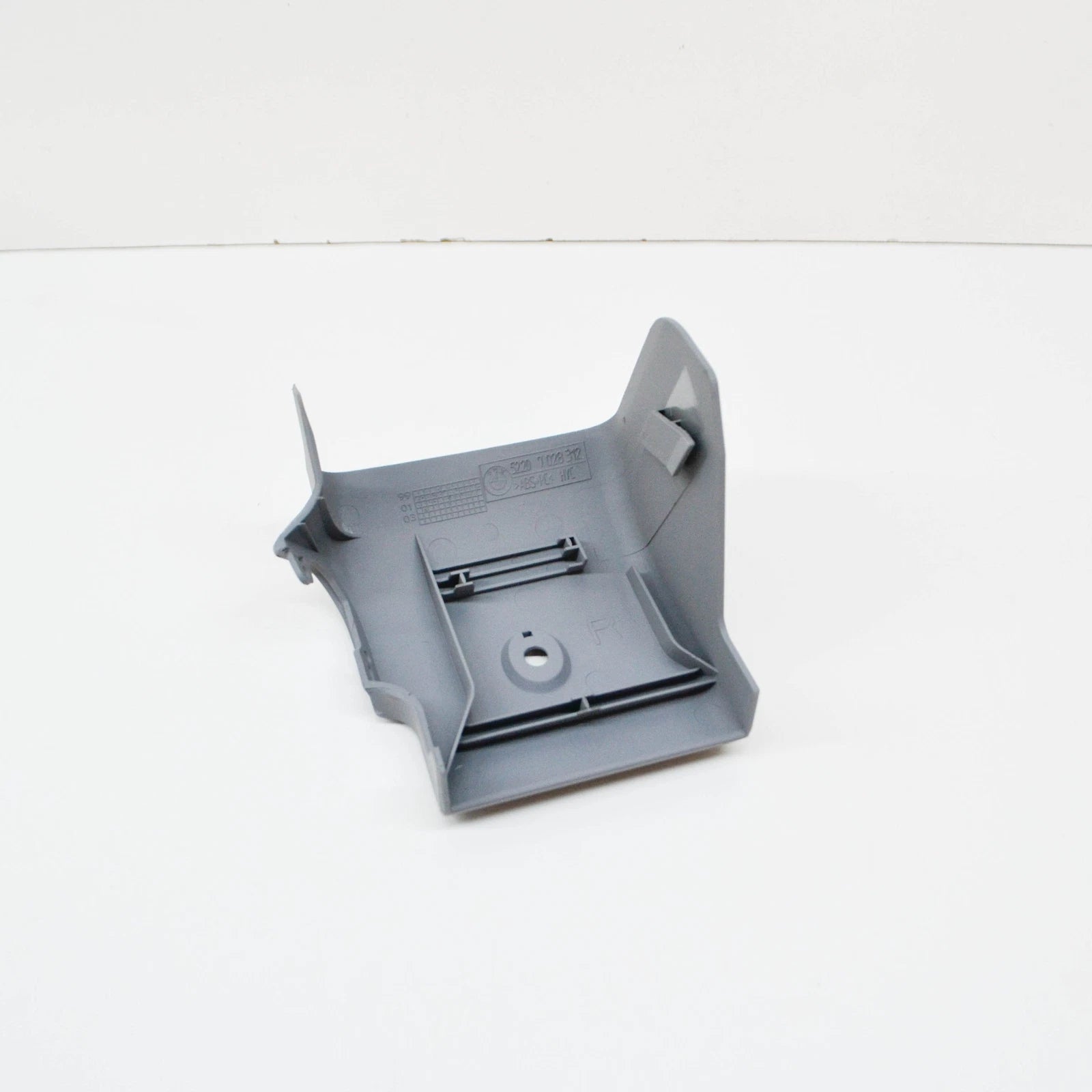 NEW BMW 3 E46 REAR RIGHT WENT WINDOW TRIM COVER 7028316 52207028316 ORIGINAL