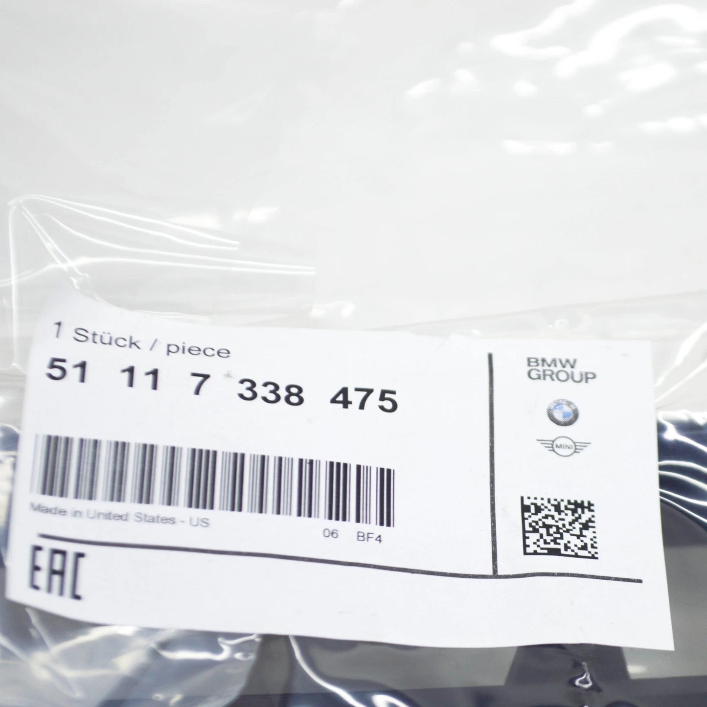 NEW BMW X4 F26 M FRONT CENTER LOWER OPEN GRILLE 51117338475 7338475 ORIGINAL