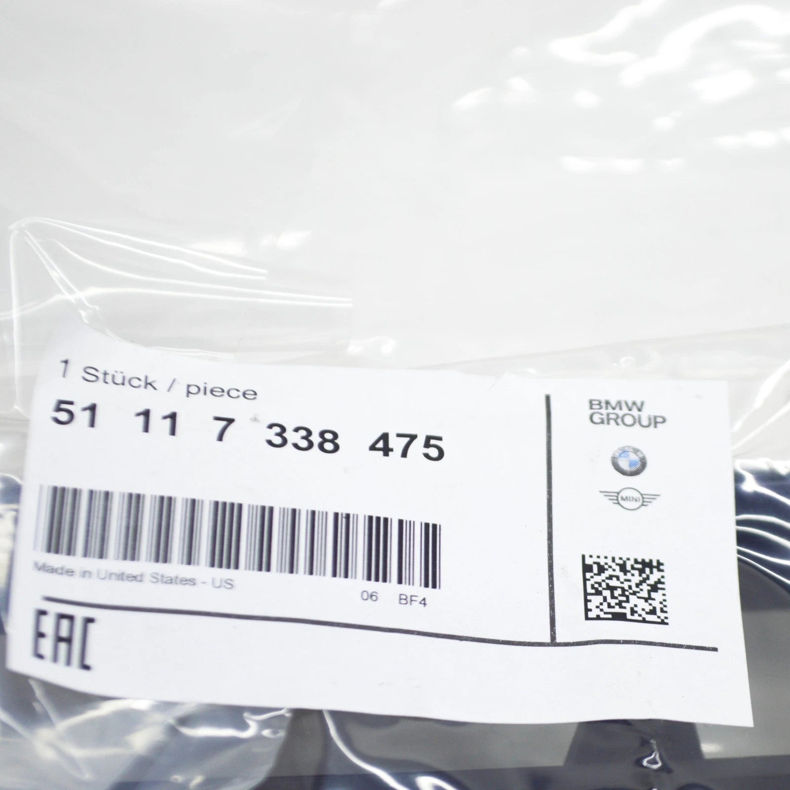 NEW BMW X4 F26 M FRONT CENTER LOWER OPEN GRILLE 51117338475 7338475 ORIGINAL