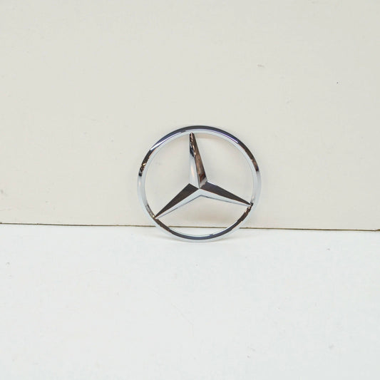 NEW MERCEDES BENZ E W212 REAR TRUNK LID EMBLEM BADGE A2138170116 ORIGINAL