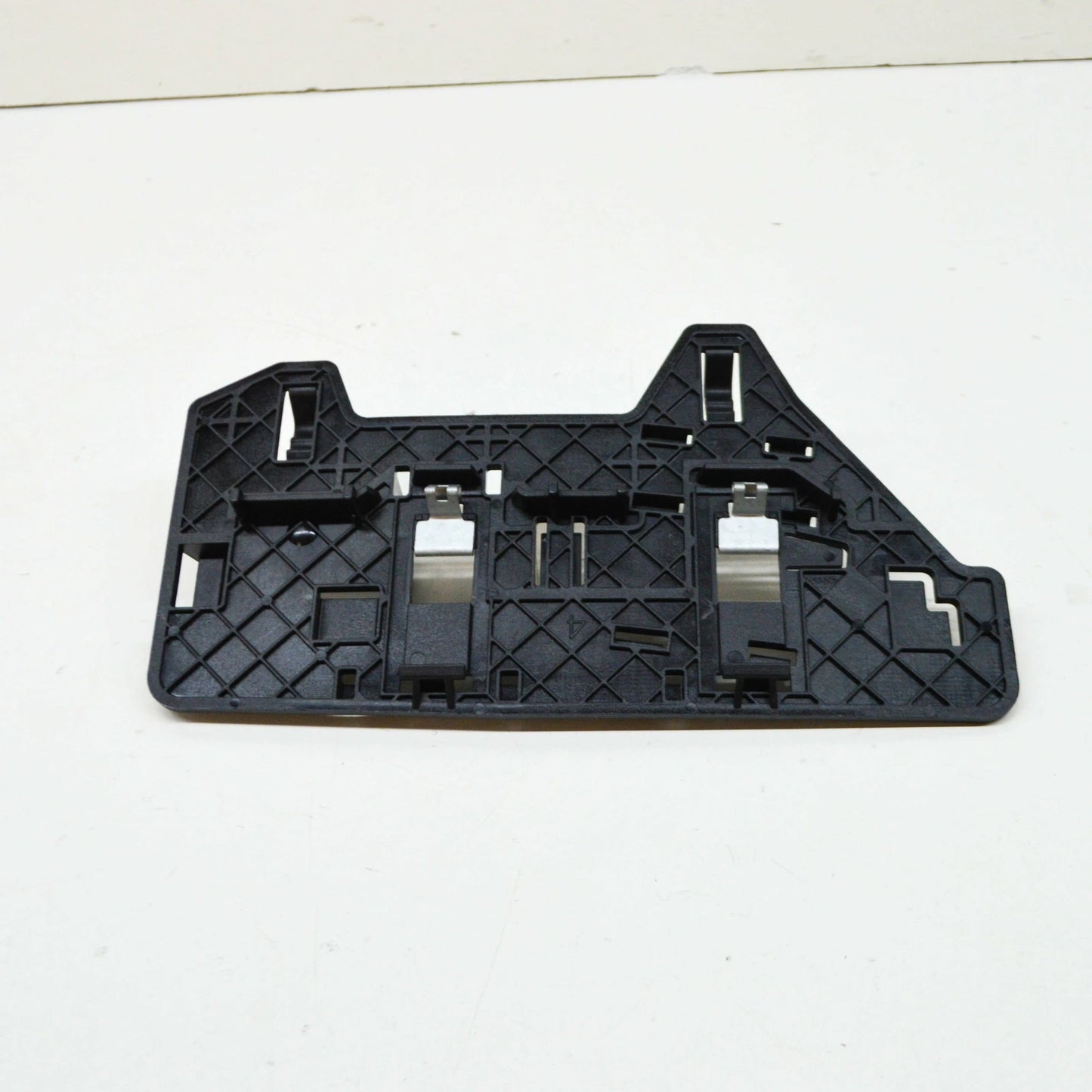 NEW BMW 5 E60 LOCKING BRACKET 12517799470 7799470 ORIGINAL