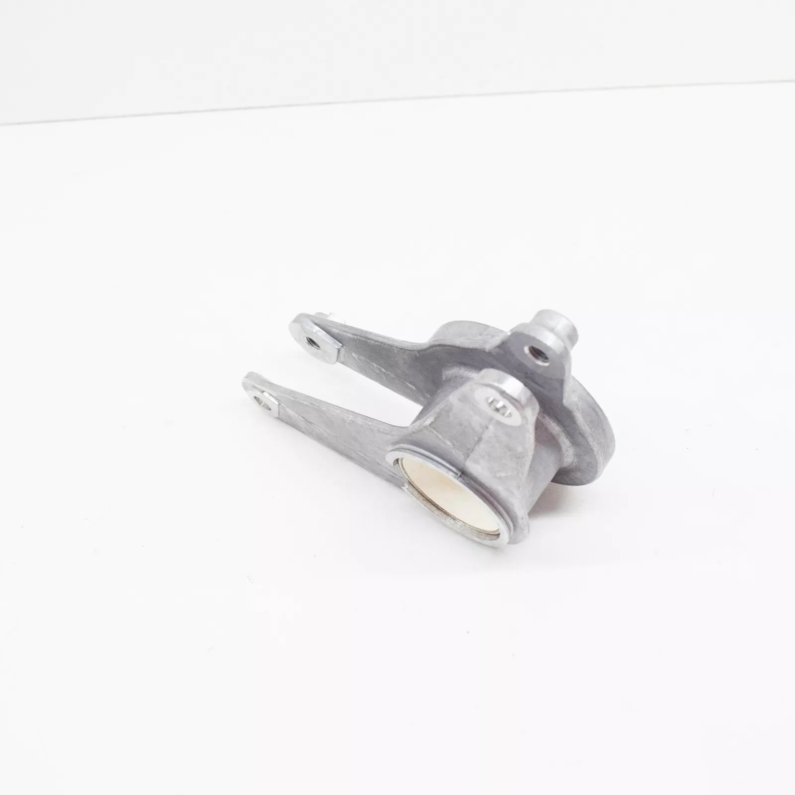 NEW BMW 3 E36 5 E39 5 E34 7 E38 DIESEL BELT PULLEY BRACKET 11287786259 ORIGINAL