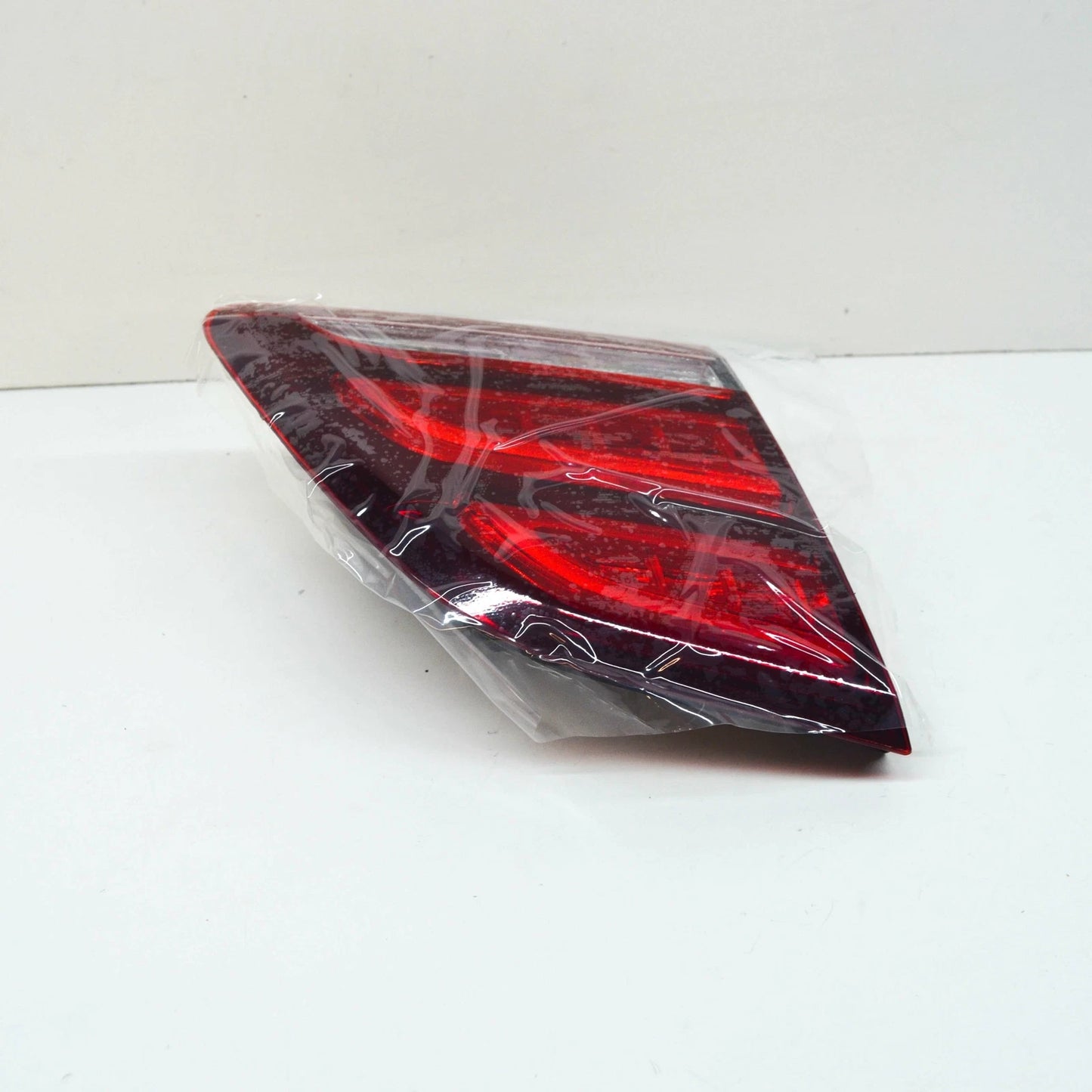 NEW MB GLE W166 REAR LEFT INNER TAILGATE LED TAILLIGHT A1669065901 ORIGINAL