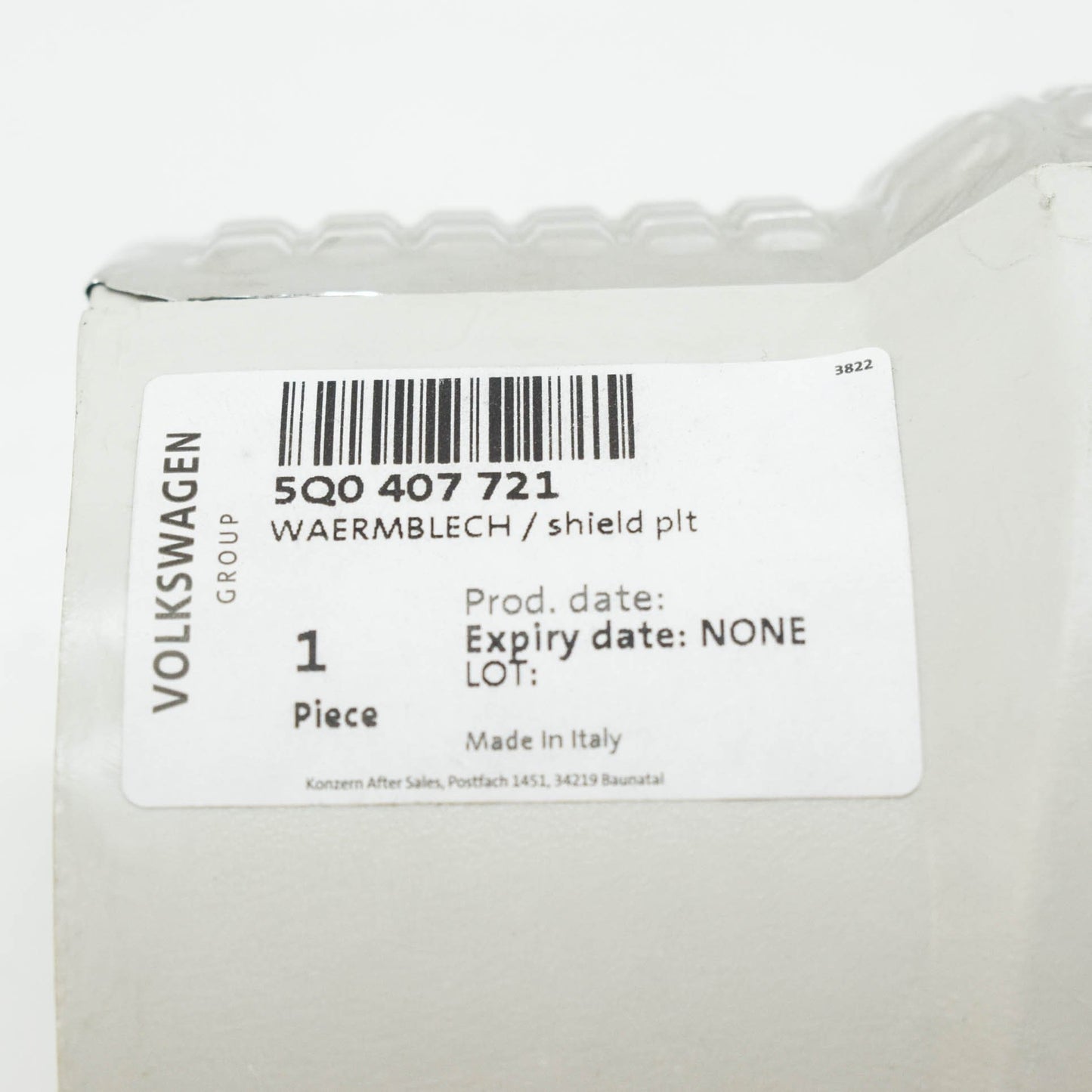 NEW AUDI A1 8X1 FRONT RIGHT DRIVE SHAFT HEAT SHIELD 5Q0407721 ORIGINAL