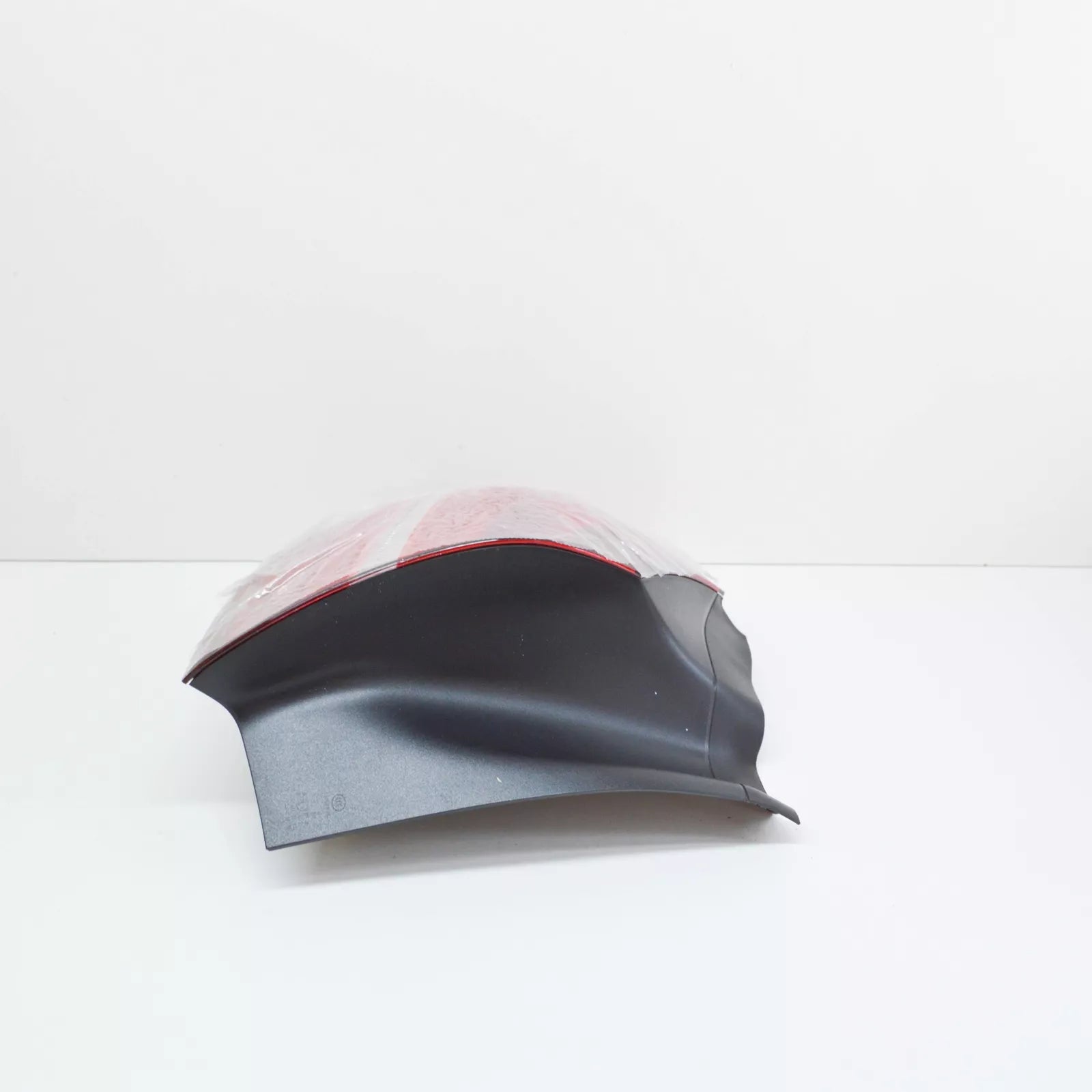 NEW MERCEDES-BENZ GLA X156 REAR LEFT LED TAILLIGHT A1569068300 ORIGINAL