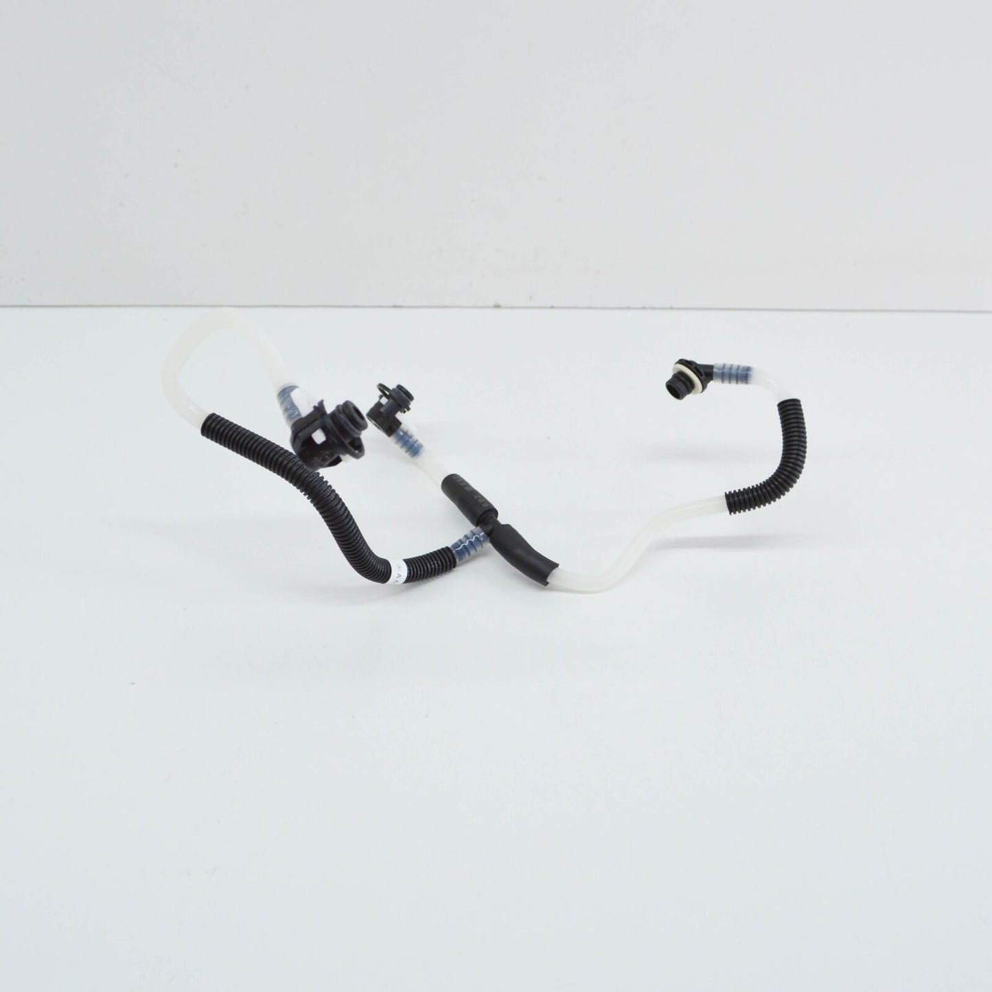 NEW MB SPRINTER W903 FEED PUMP FUEL PRESSURE SENSOR LINE A6120702632 ORIGINAL