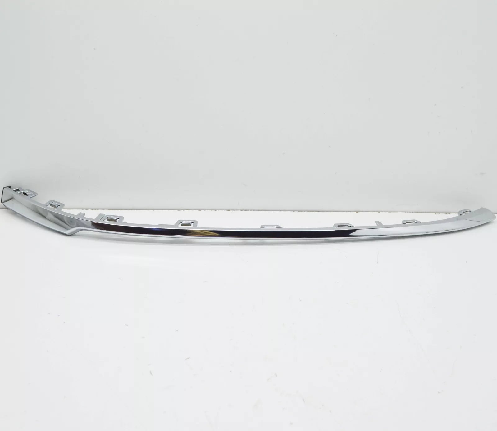 NEW VOLKSWAGEN PASSAT B8 FRONT LEFT BUMPER MOLDING 3G0853253D2ZZ ORIGINAL