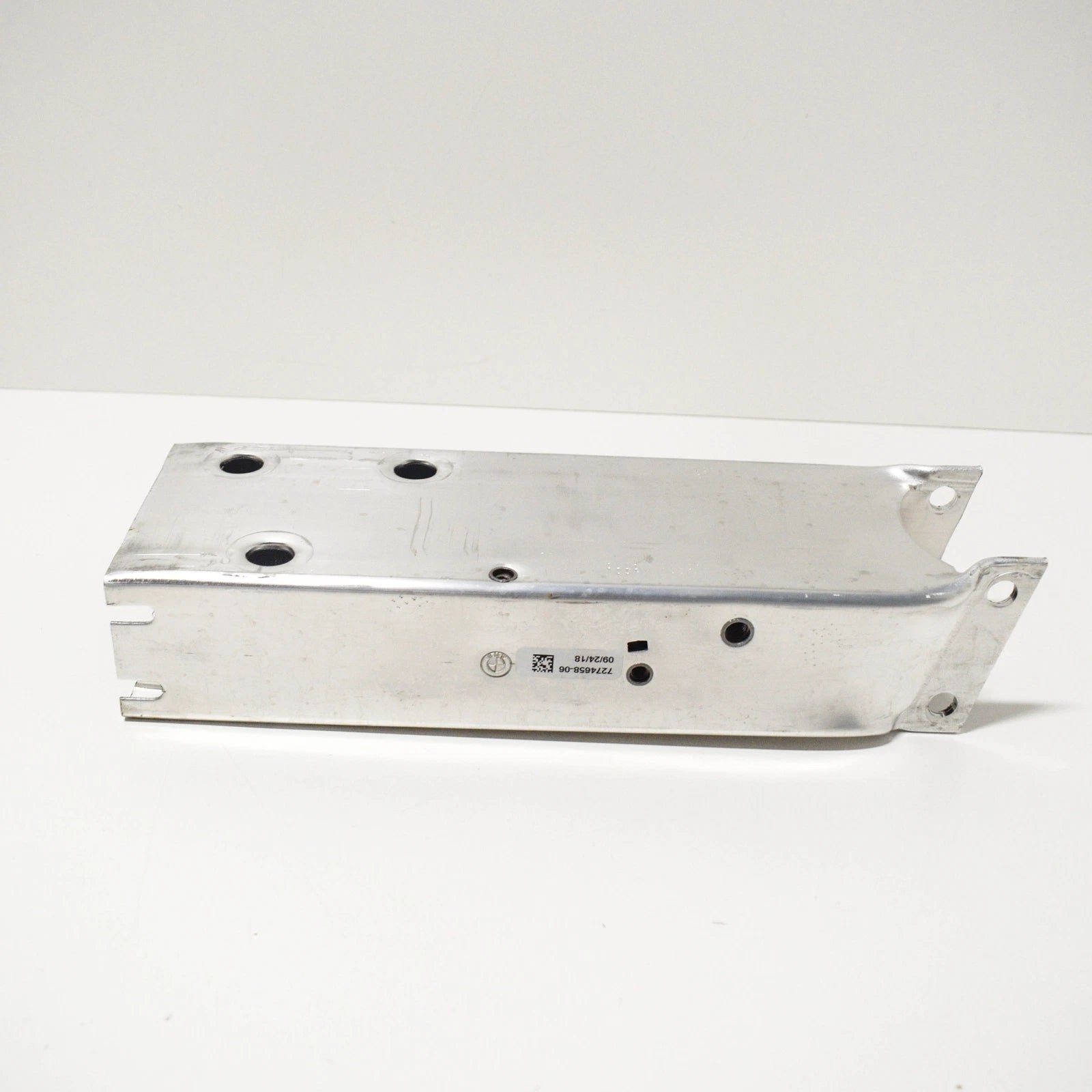 NEW BMW X3 F25 FRONT RIGHT DEFORMATION ELEMENT 51647274658 7274658 2015 ORIGINAL