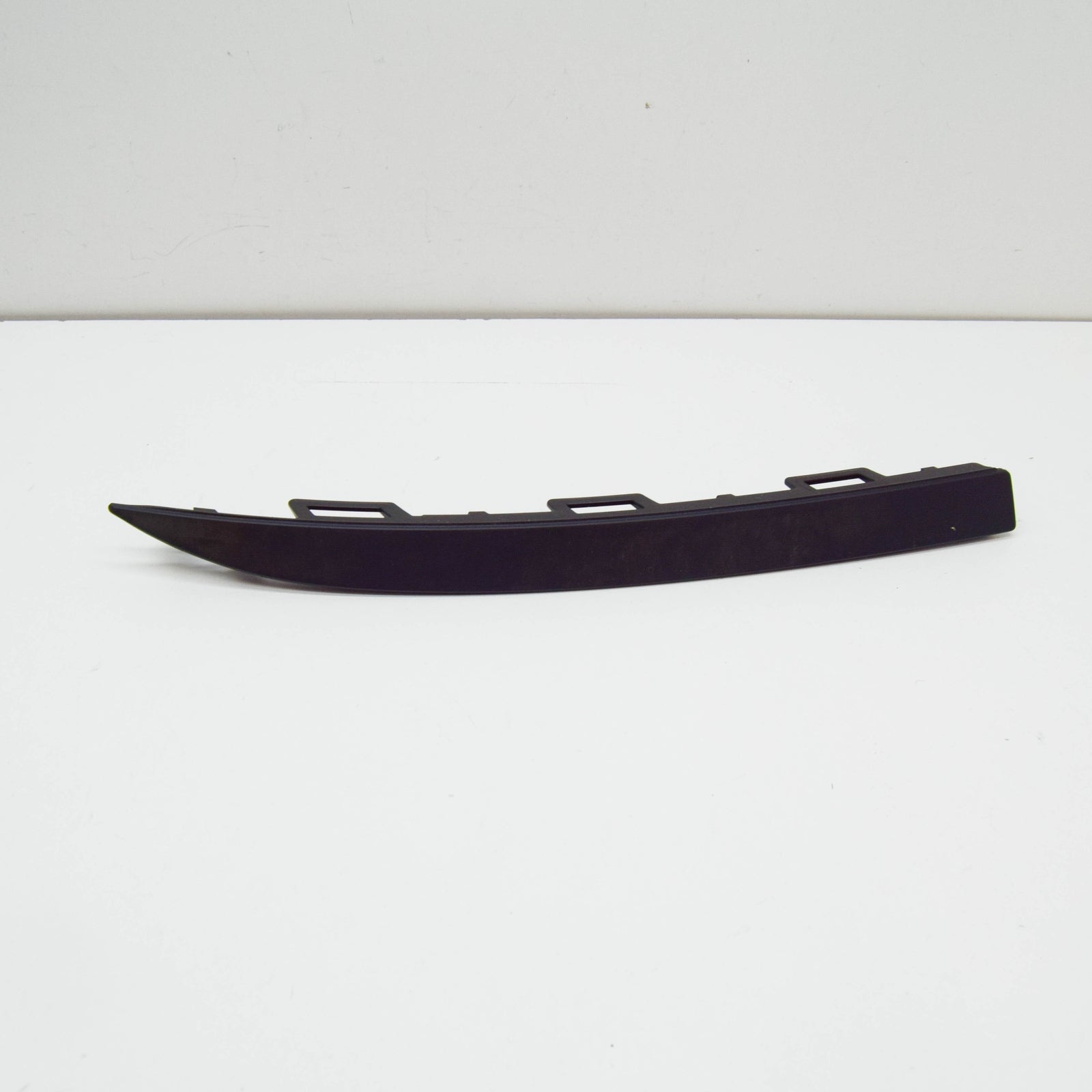 NEW AUDI E-TRON GEN REAR RIGHT BUMPER TRIM 4KE8078389B9 ORIGINAL