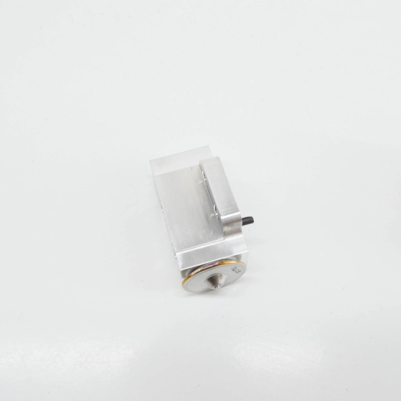 NEW AUDI Q3 8U AIR CONDITIONER EXPANSION VALVE 8U0820679 ORIGINAL