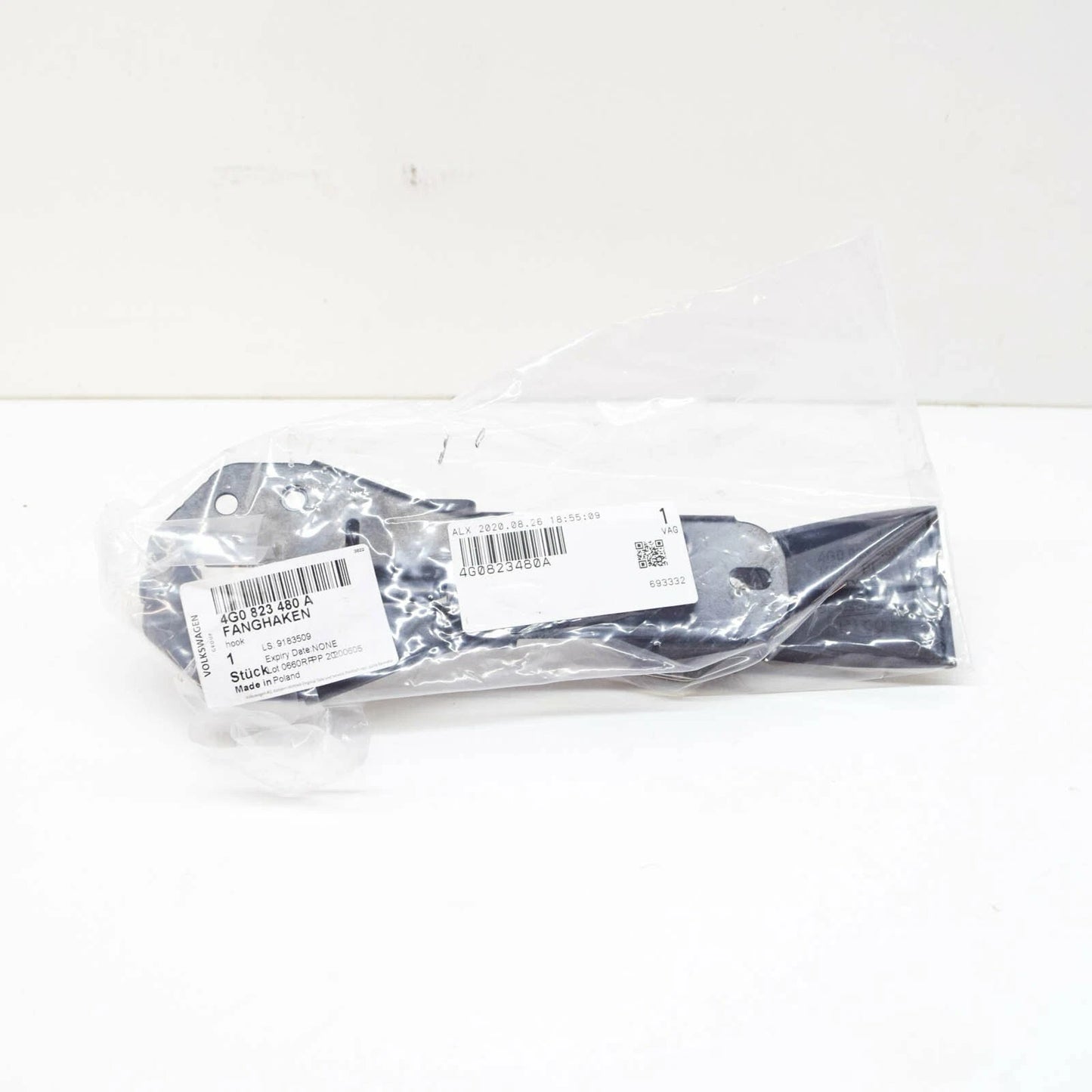 NEW AUDI A7 4G BONNET LOCK CATCH LATCH 4G0823480A