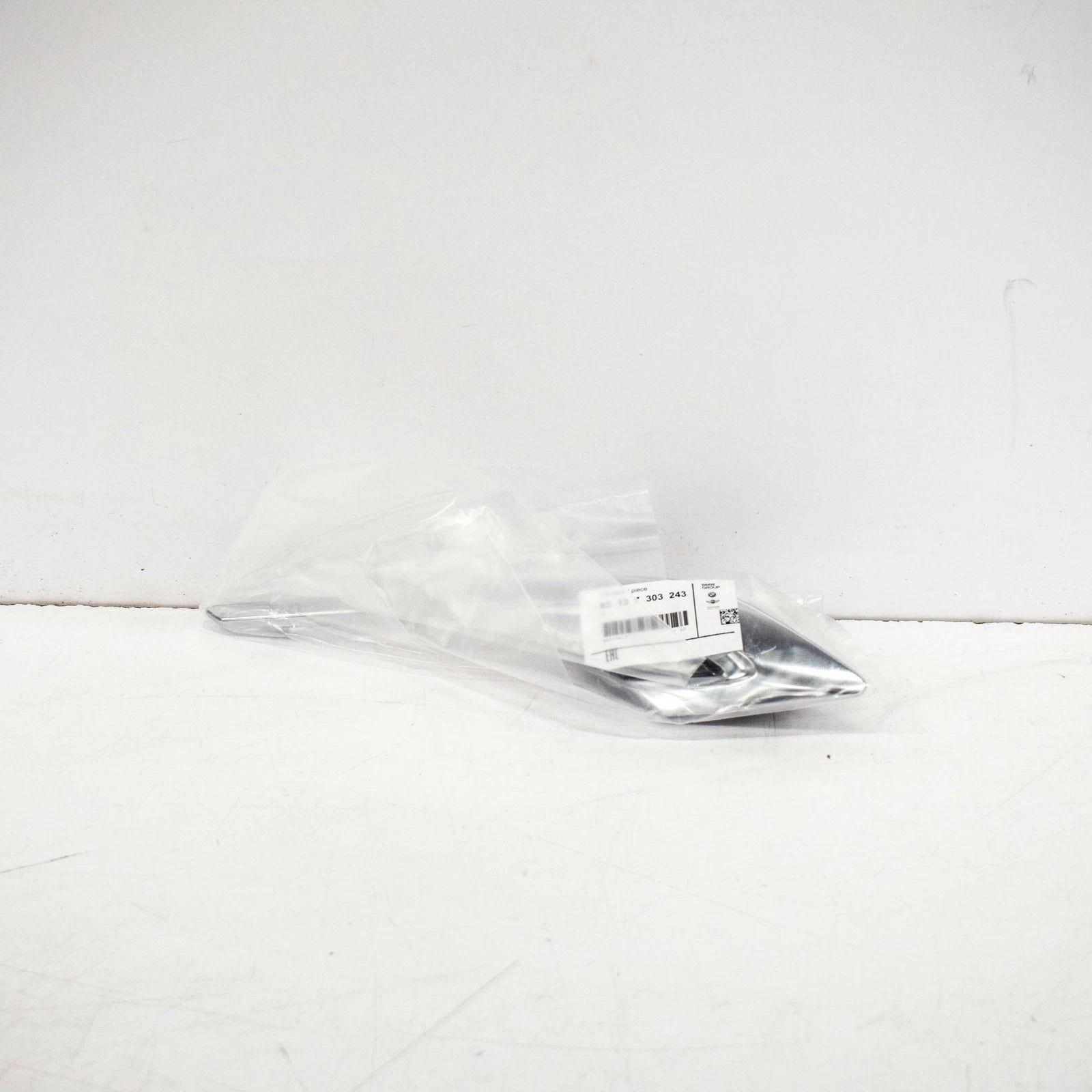 NEW BMW Z4 E89 CHROME SIDE TURN INDICATOR LAMP LEFT FENDER 63137303243 ORIGINAL