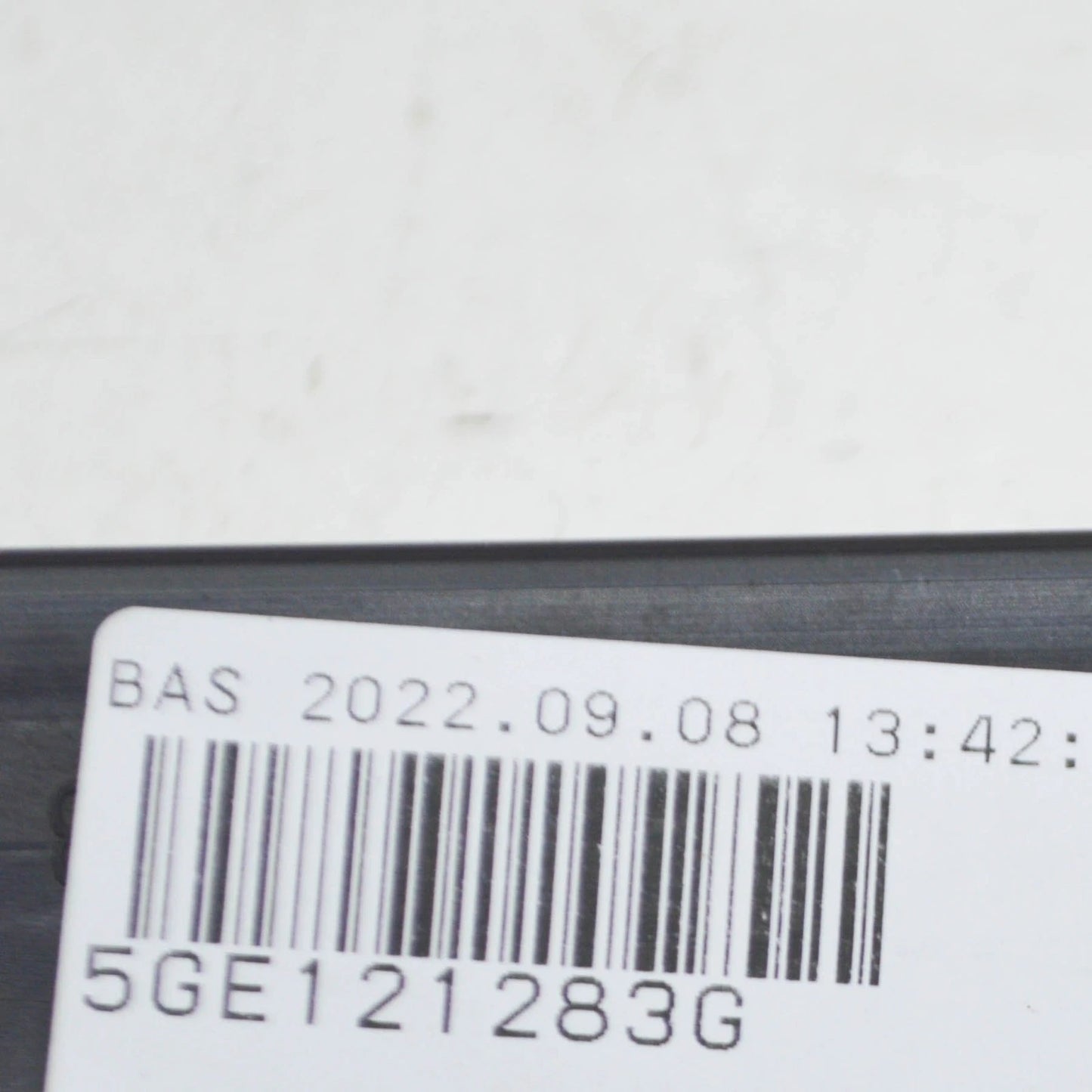 NEW VOLKSWAGEN E-GOLF MK7 5G LEFT RADIATOR AIR GUIDE 5GE121283G ORIGINAL