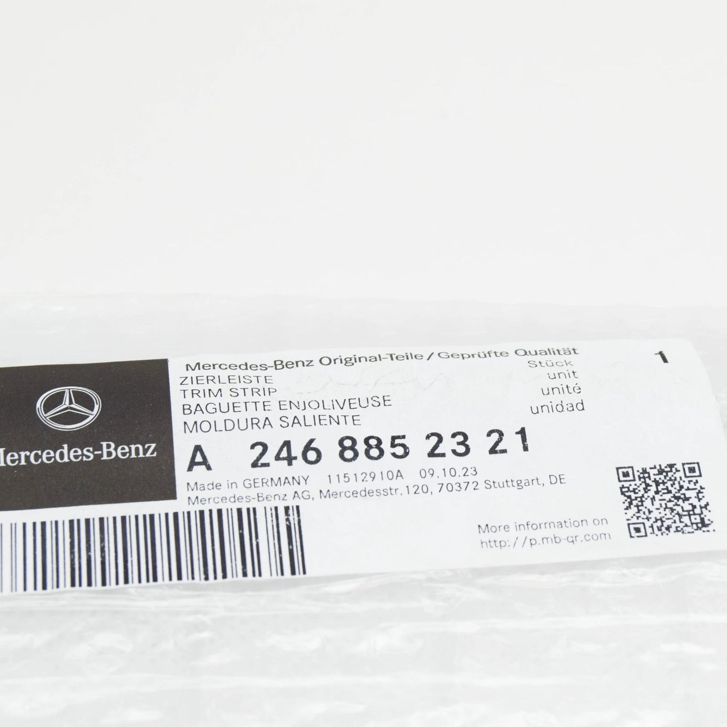 NEW MERCEDES-BENZ B W246 FRONT BUMPER BOTTOM TRIM STRIP A2468852321 ORIGINAL