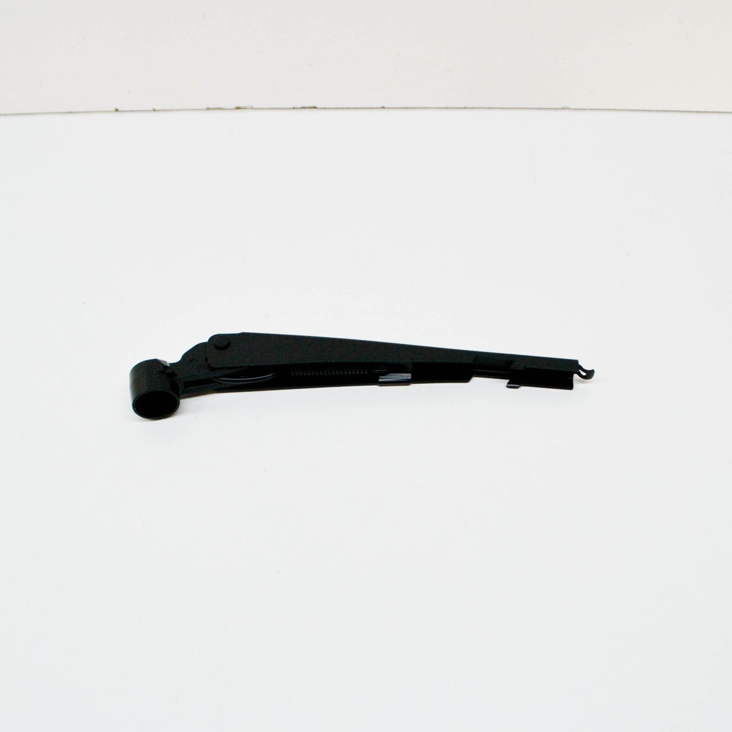 NEW MERCEDES-BENZ A W176 REAR PANEL DOOR WINDOW WIPER ARM A1768200544 ORIGINAL