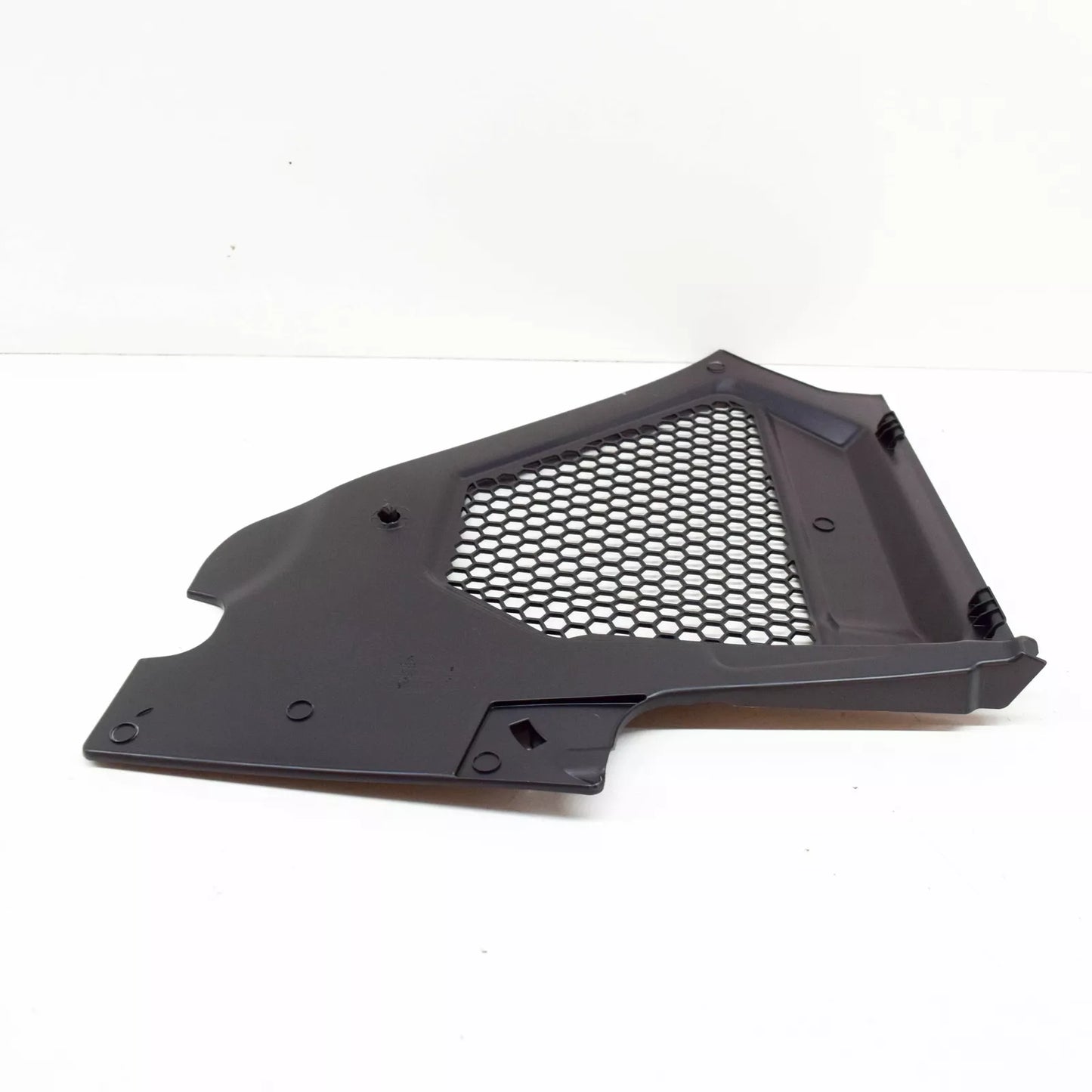 NEW BMW 3 G20 LEFT SIDE WINDSHIELD COVER 51717427847 2020 ORIGINAL