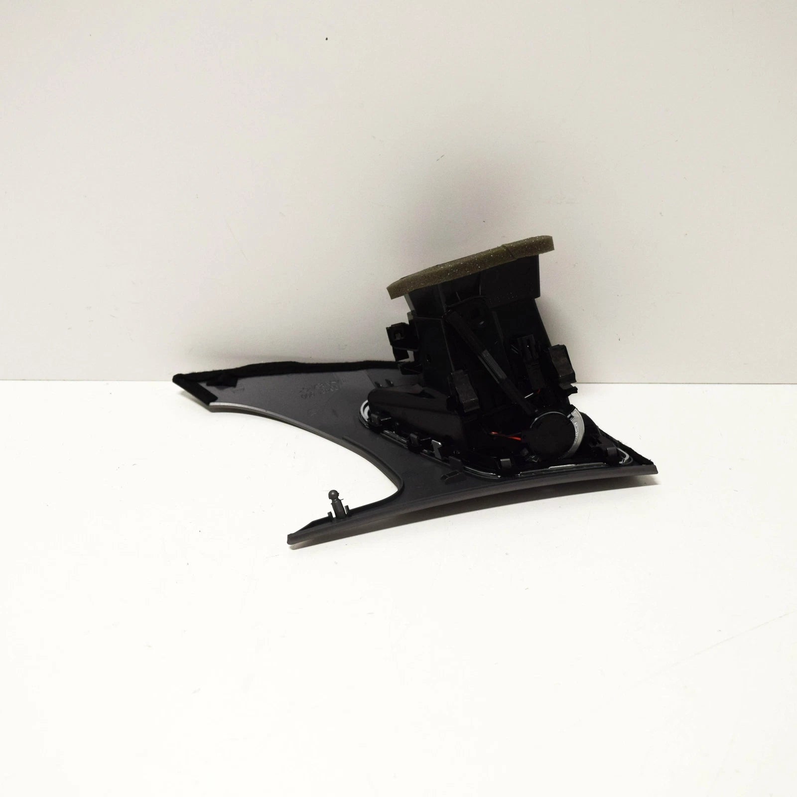 NEW AUDI A5 8T DASHBOARD LEFT AIR VENT HEATER DUCT LHD 8T1820901HGIF